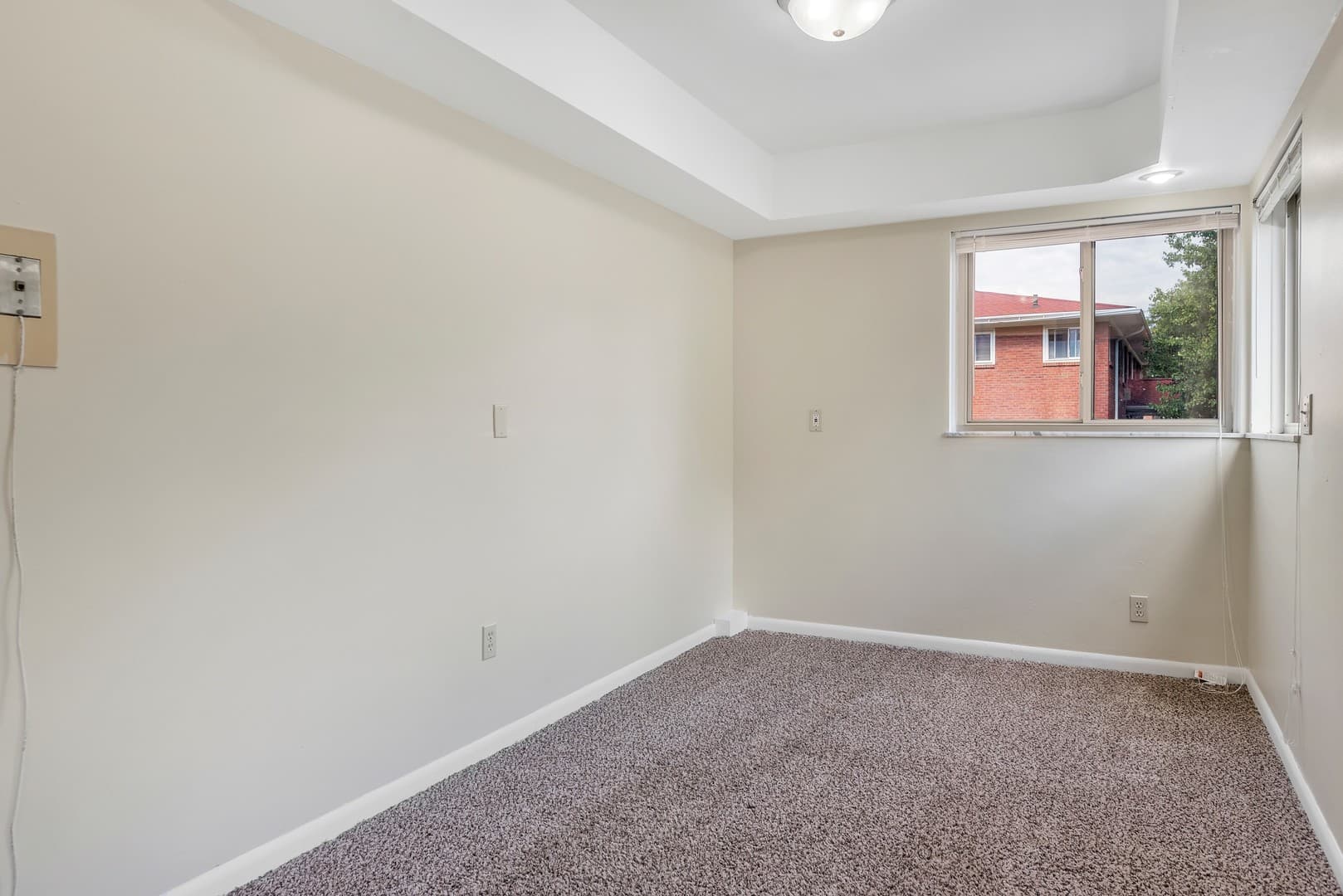 East Lansing Apartment: 1410 Old Canton Lane