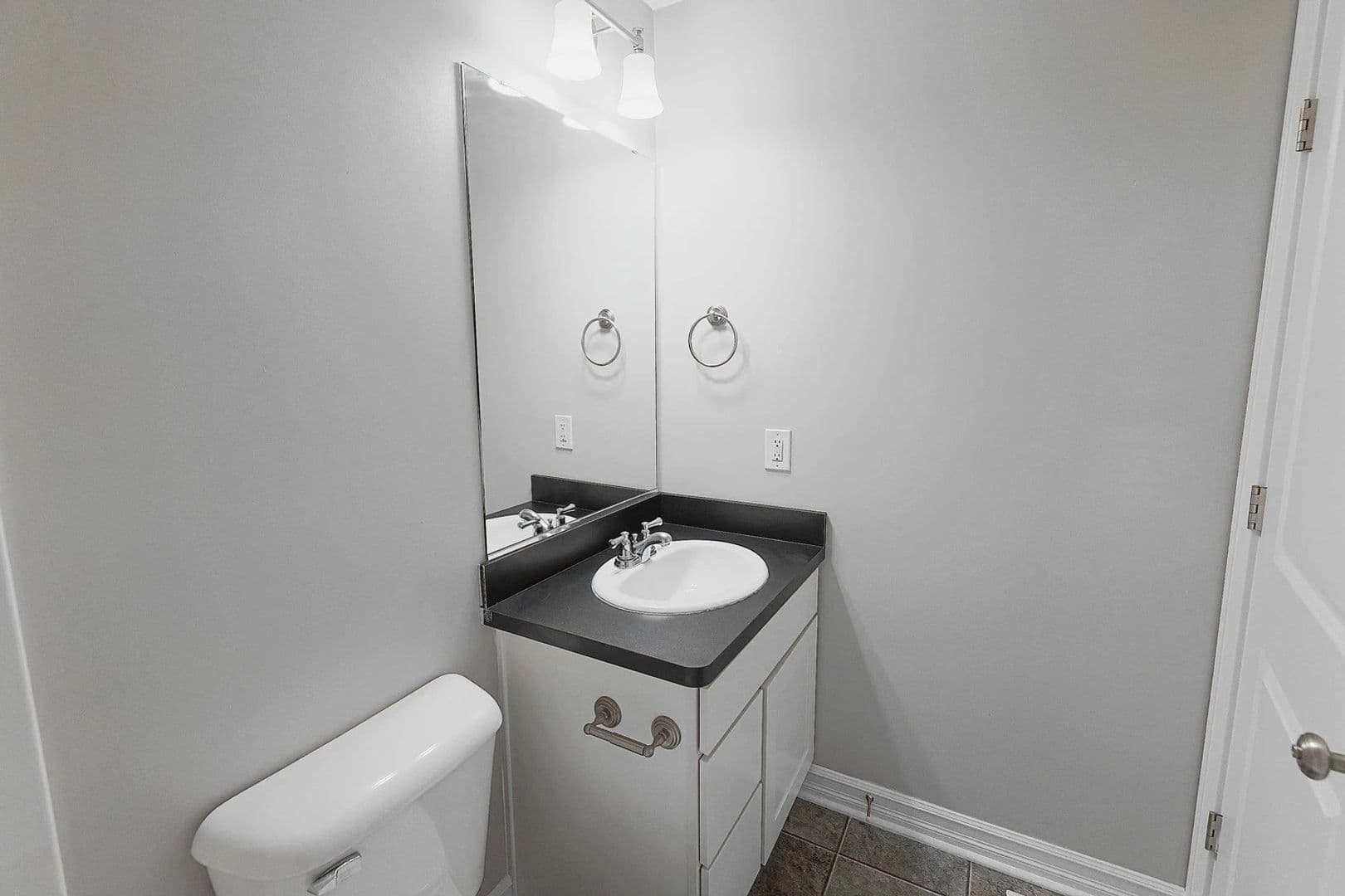 East Lansing Apartment: 3945 Hunsaker Drive