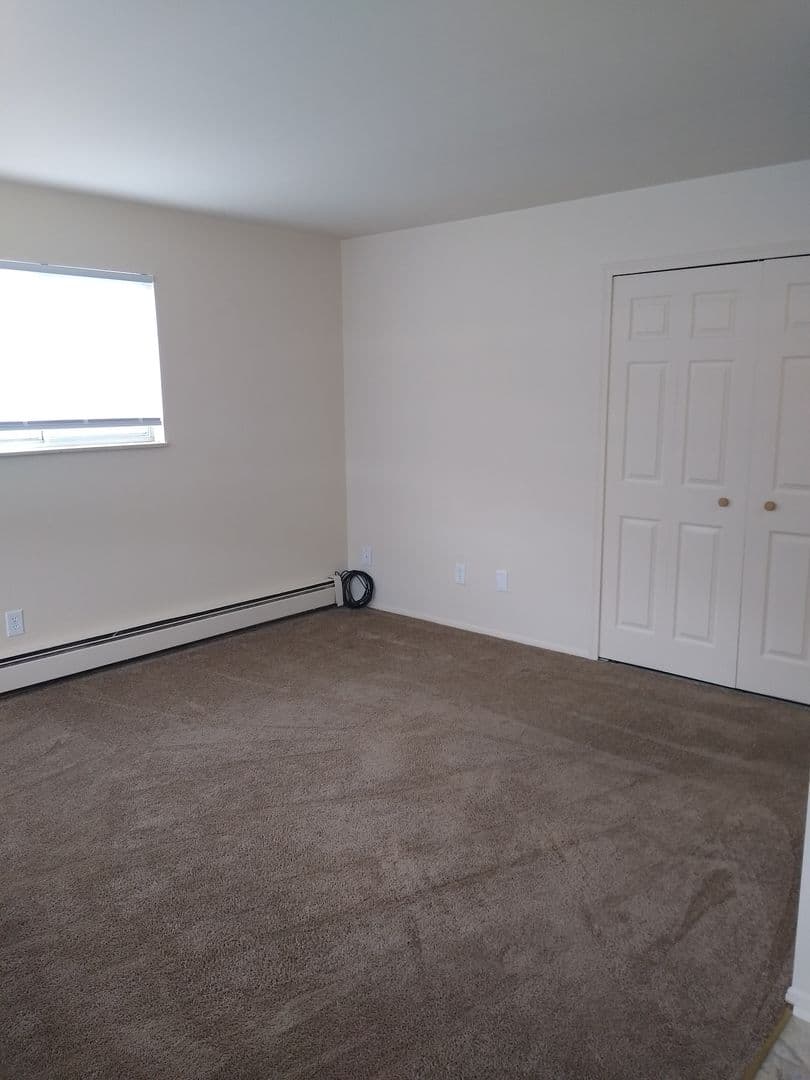 Davison Apartment: 348 E. Clark Street