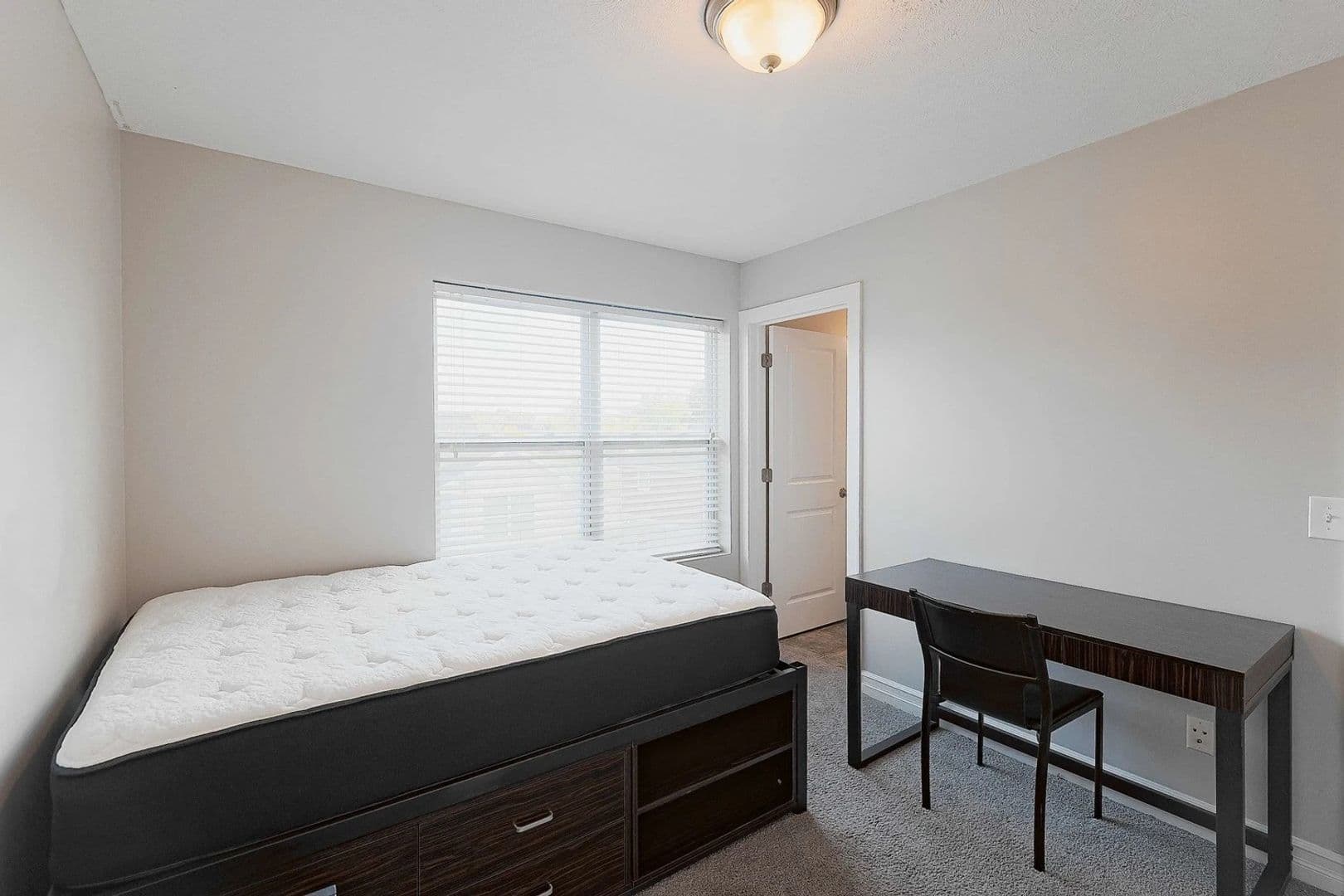 East Lansing Apartment: 3945 Hunsaker Drive