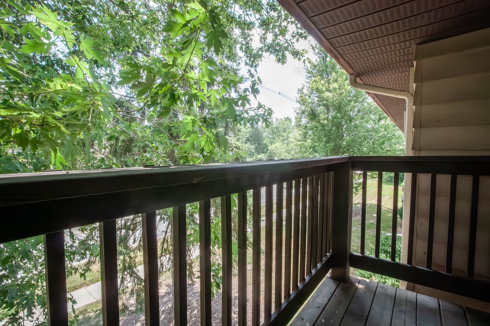 East Lansing Apartment: 2345 N. Harrison Road