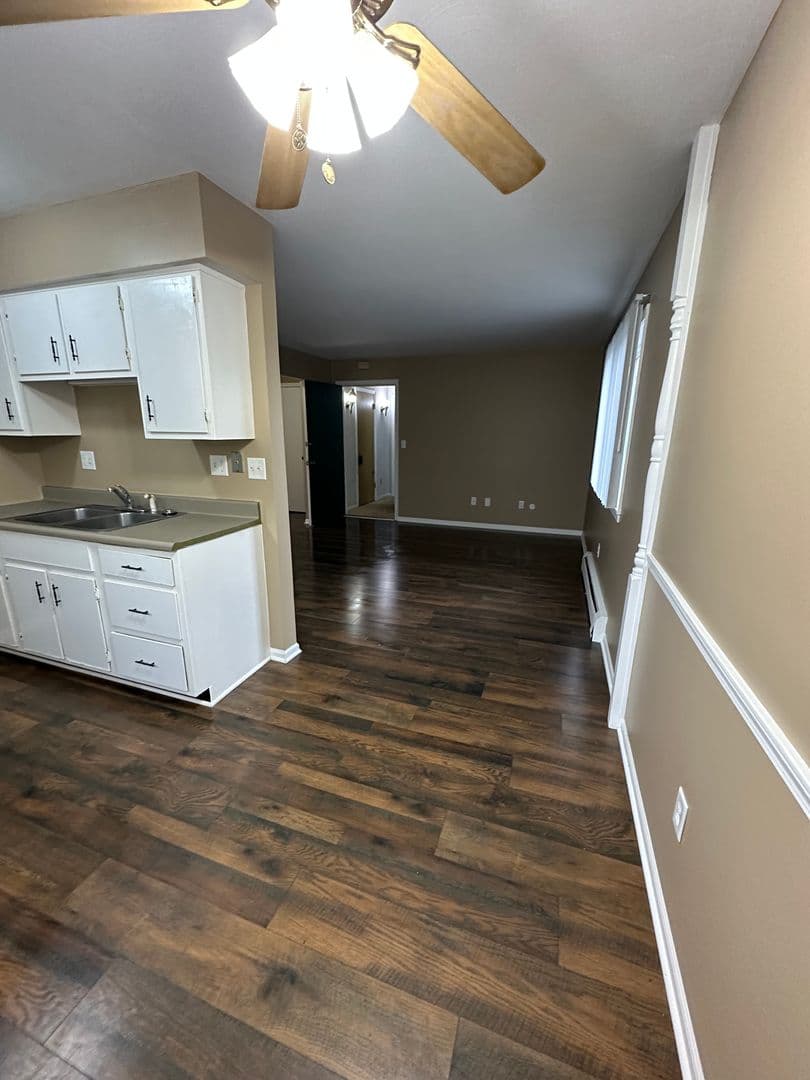 Holt Apartment: 2332 and 2342 Wemple Street