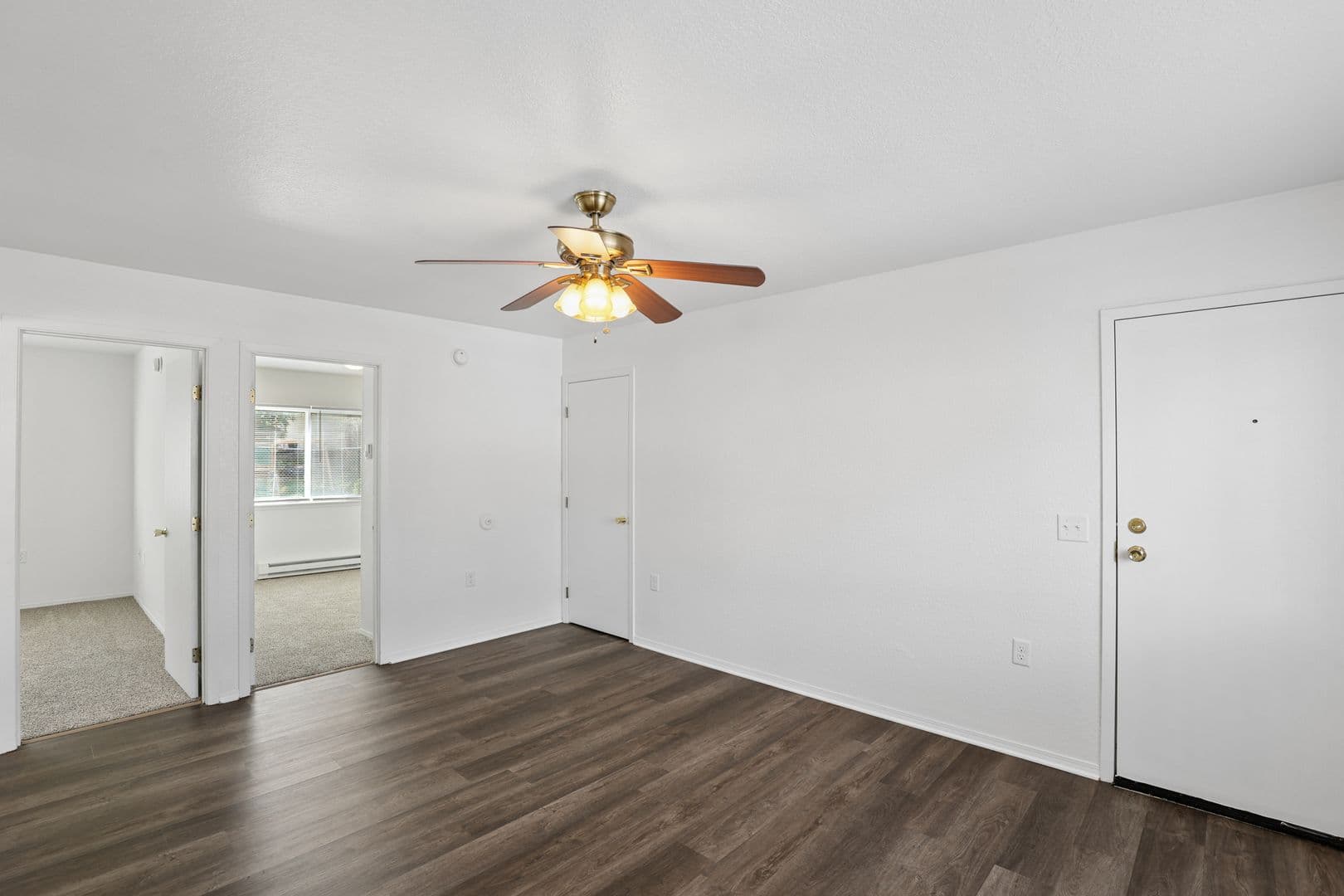 Clare Apartment: 235 Dwyer Avenue