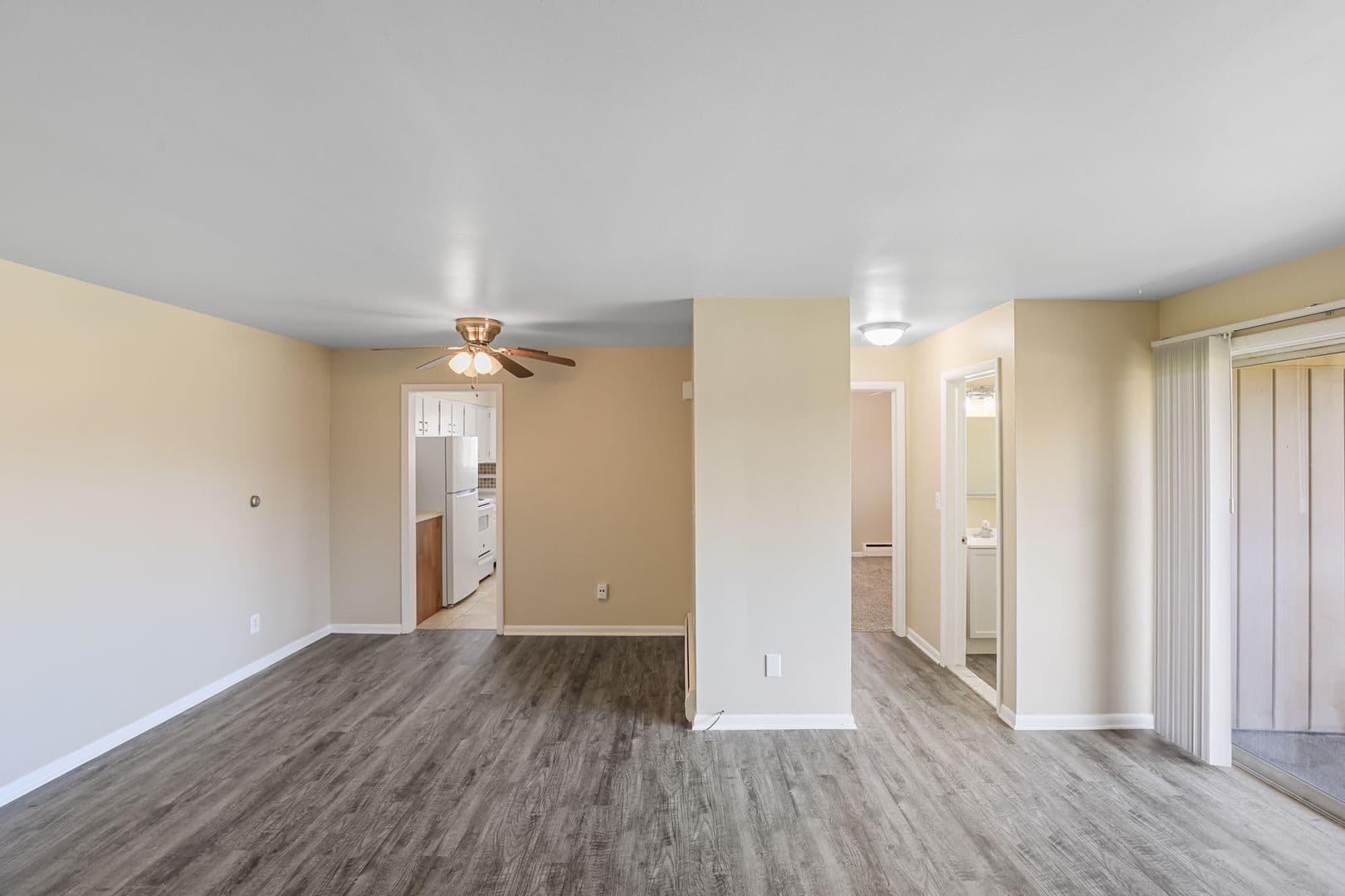 Howell Apartment: 727 & 739 E. Sibley Street   330 Bush Street