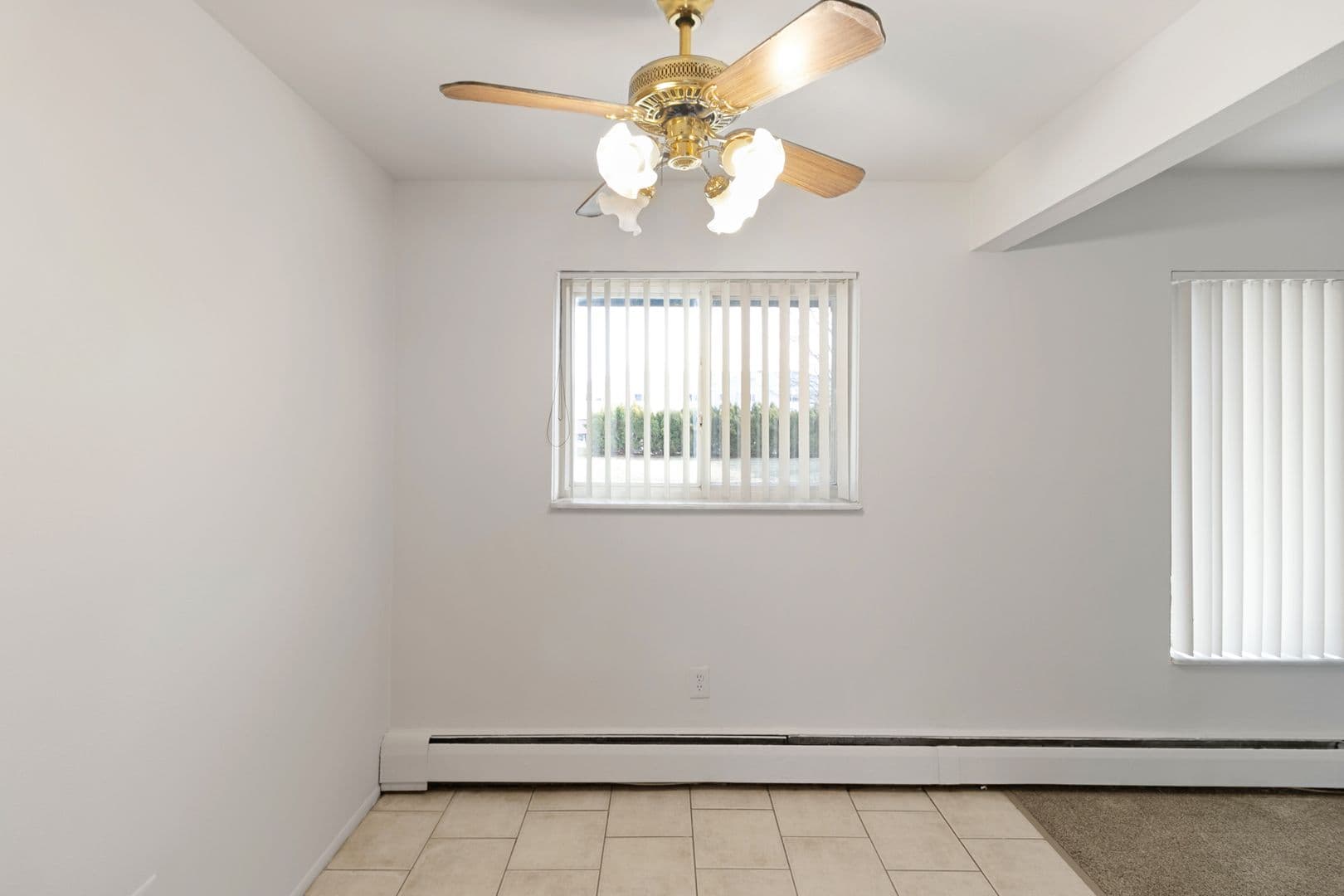 Roseville Apartment: 16435 E 12 Mile Rd
