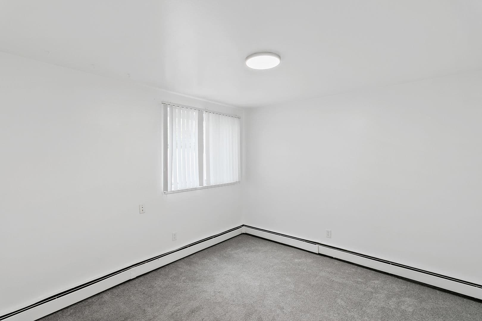 Kalamazoo Apartment: 105 N Kendall Ave