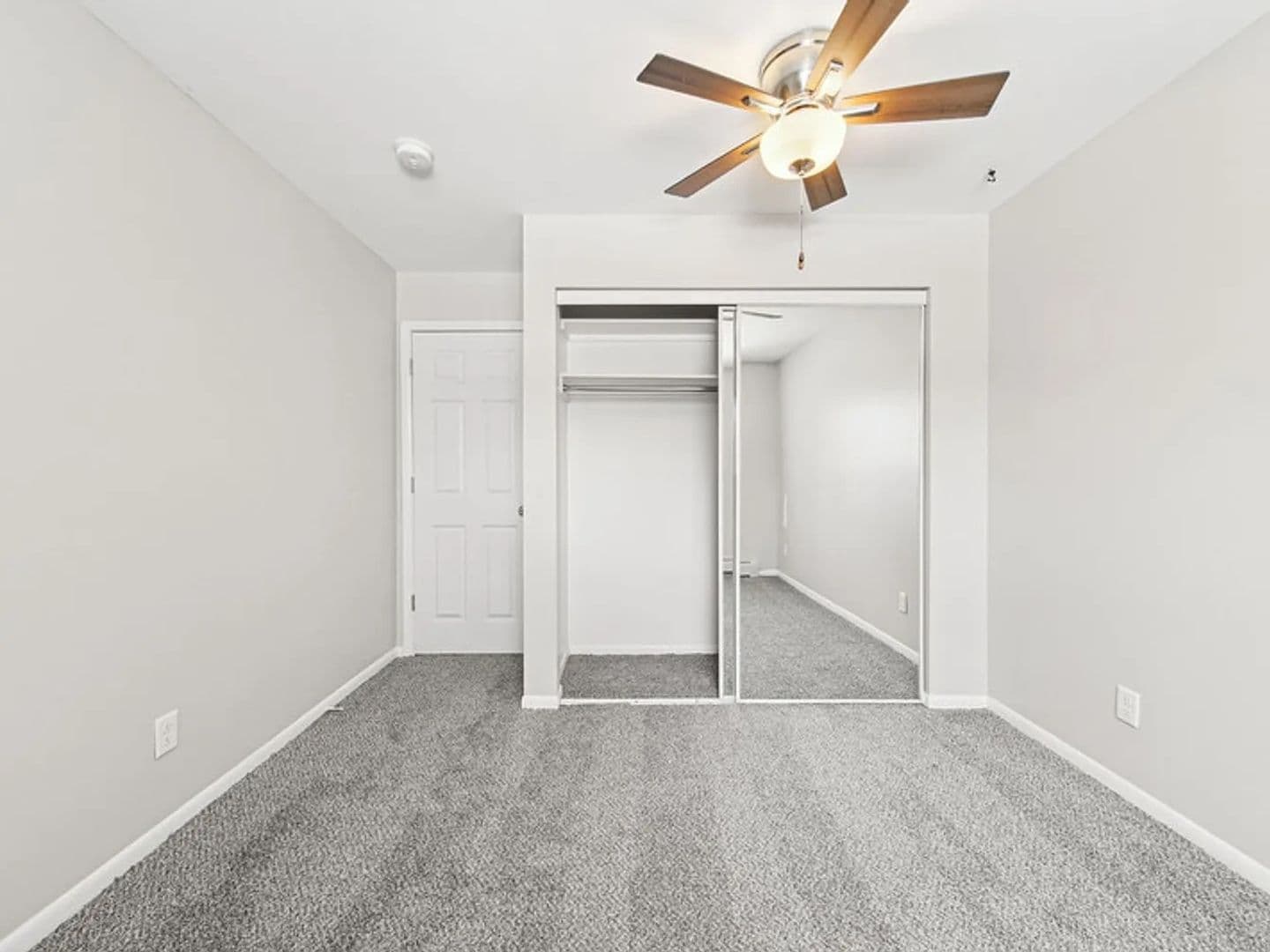 Battle Creek Apartment: 725 & 775 Wagner Drive