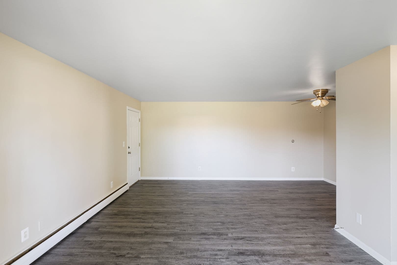 Howell Apartment: 727 & 739 E. Sibley Street   330 Bush Street