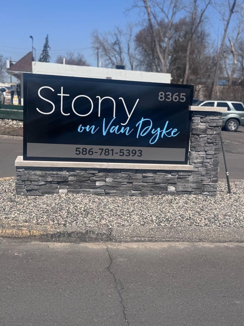 Washington Township Apartment: 8365 S. Stony Dr.