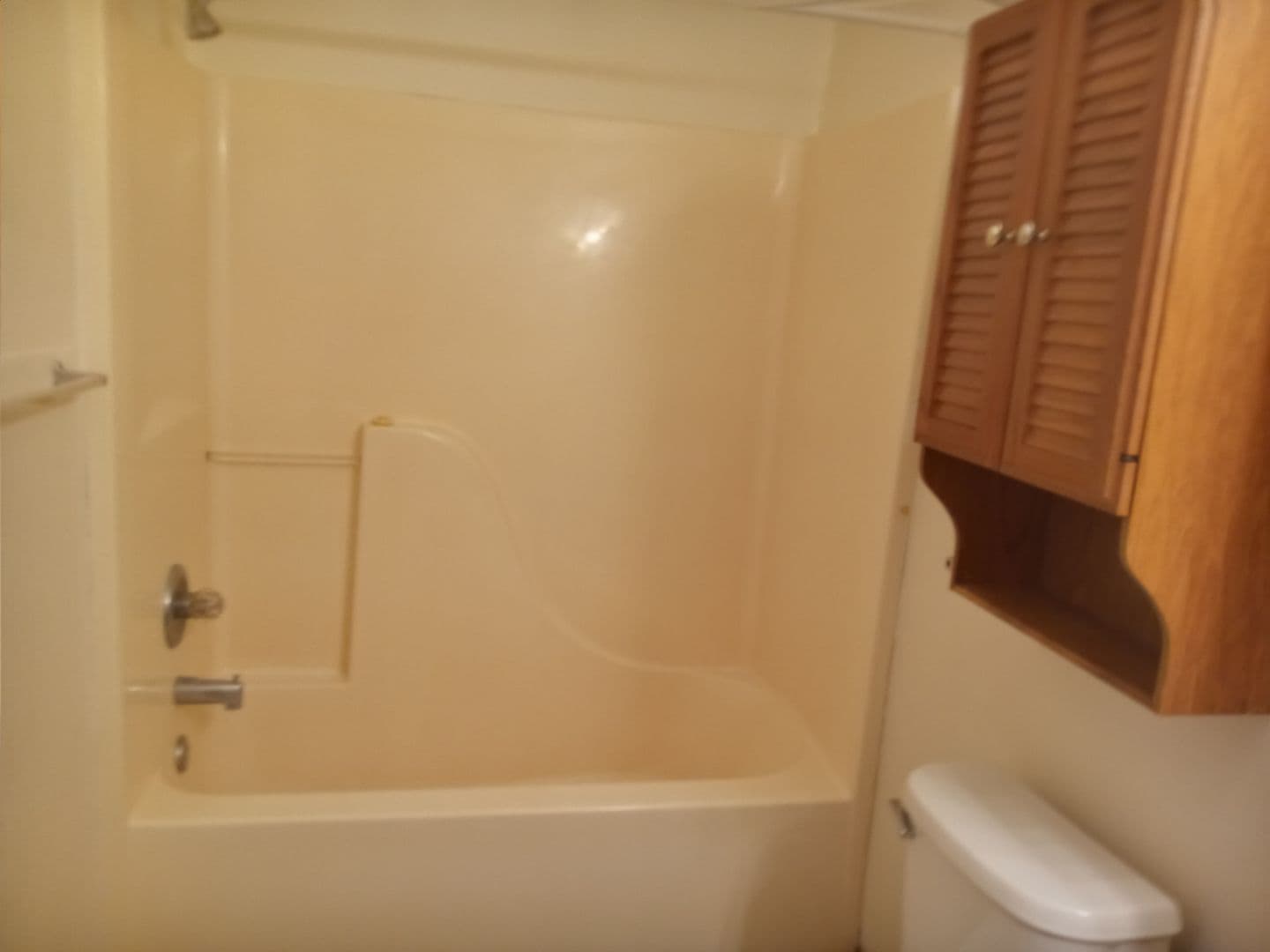 Olivet Apartment: 350 Church Street