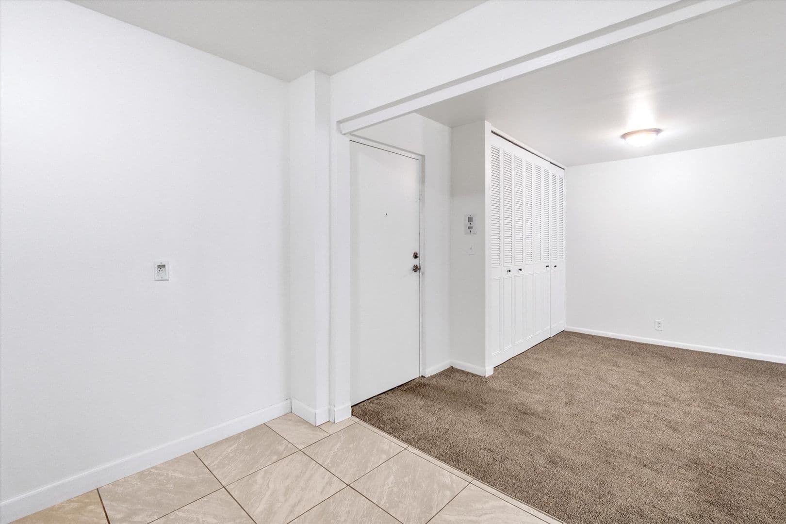 Owosso Apartment: 410 N. Ball St