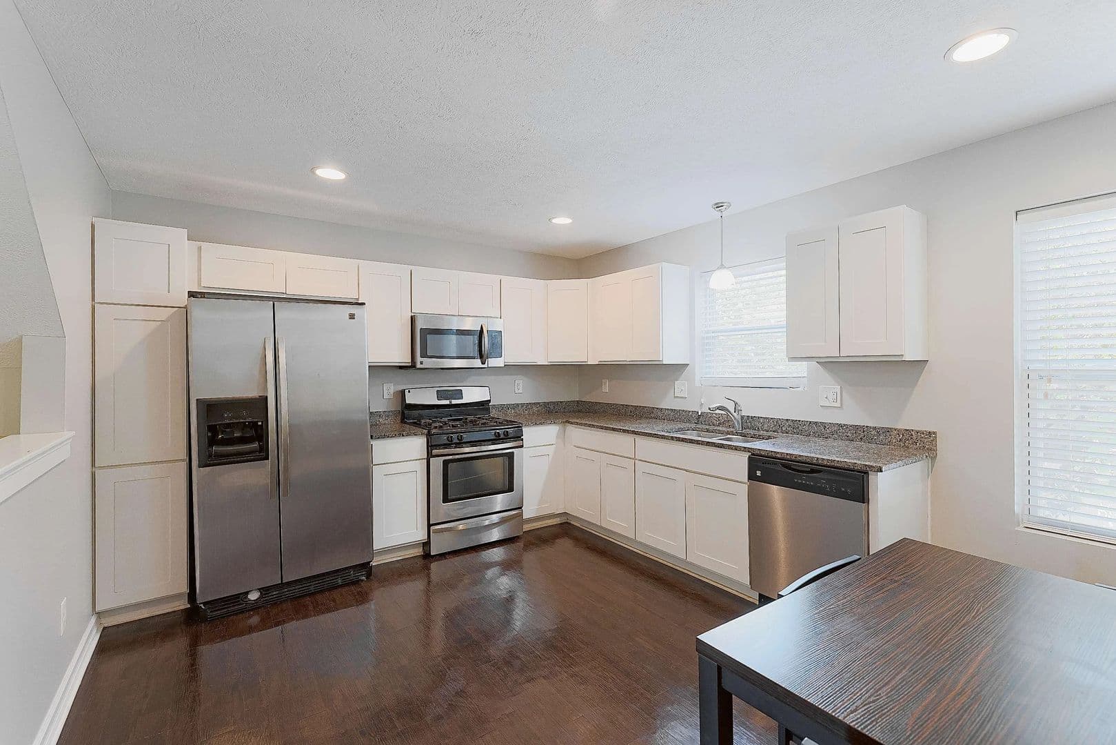 East Lansing Apartment: 3945 Hunsaker Drive