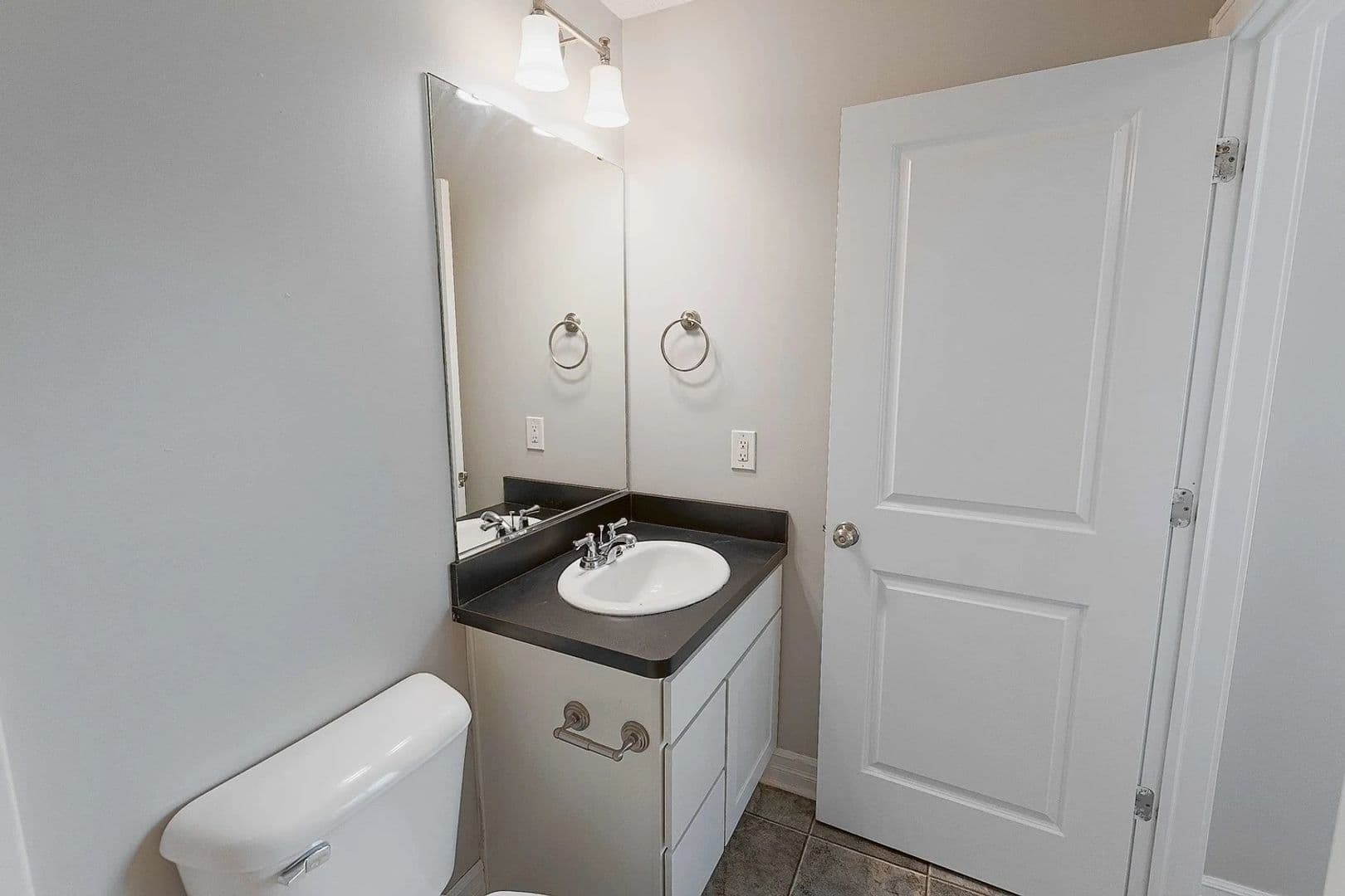 East Lansing Apartment: 3945 Hunsaker Drive