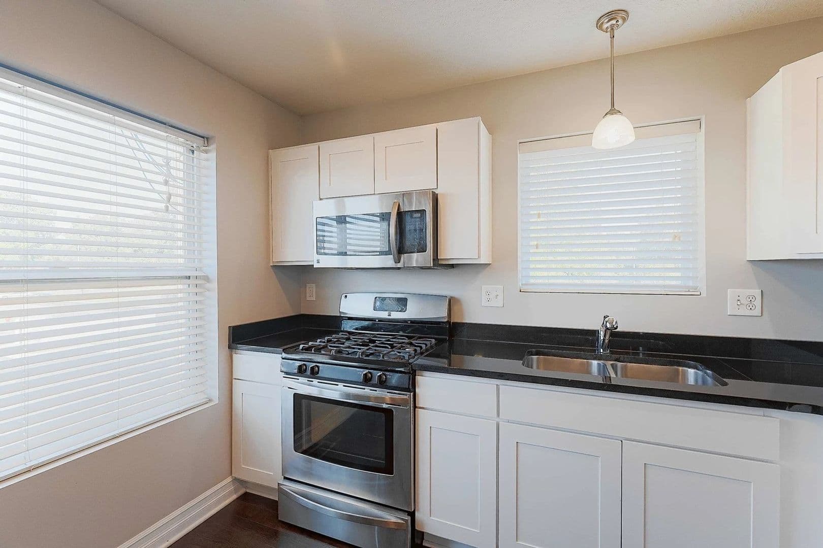 East Lansing Apartment: 3945 Hunsaker Drive