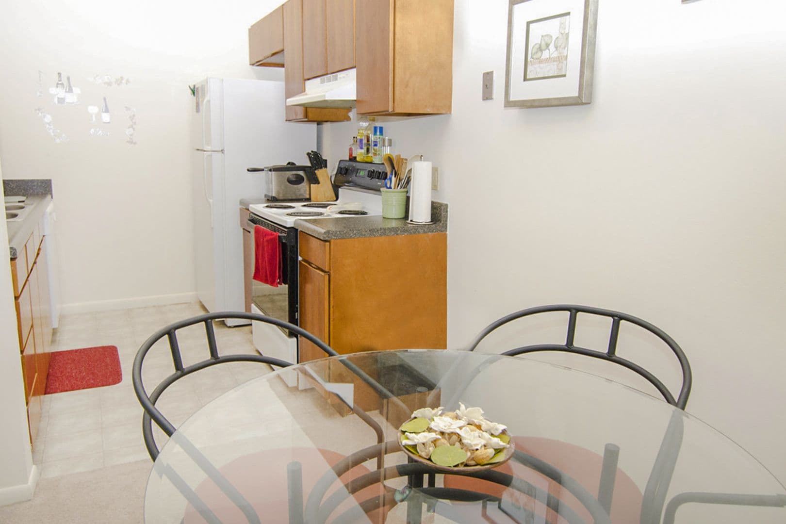 East Lansing Apartment: 144, 212, 224 Highland Avenue
