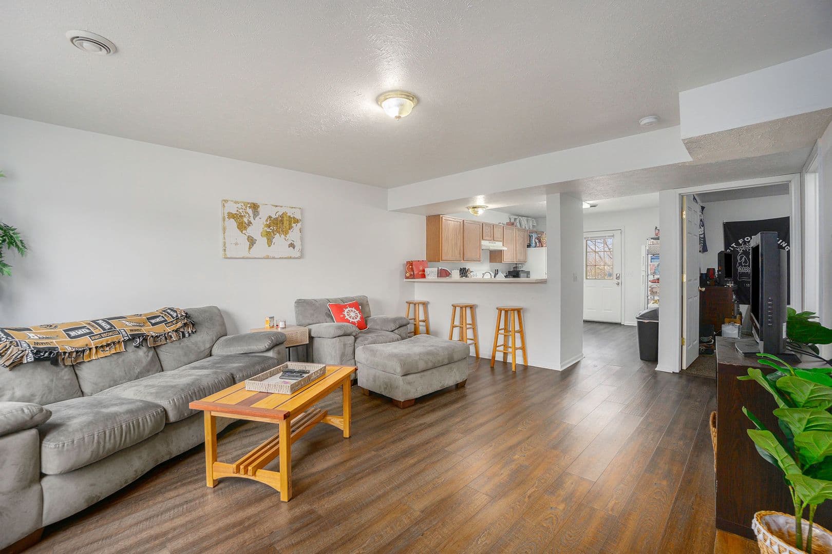 Kalamazoo Apartment: 4101 W. Michigan Avenue