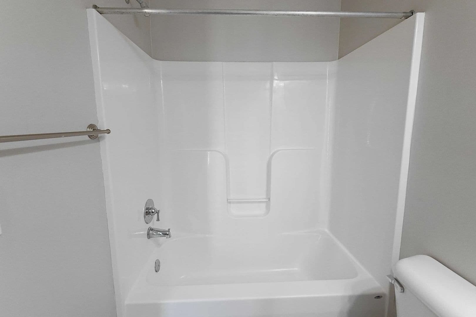 East Lansing Apartment: 3945 Hunsaker Drive