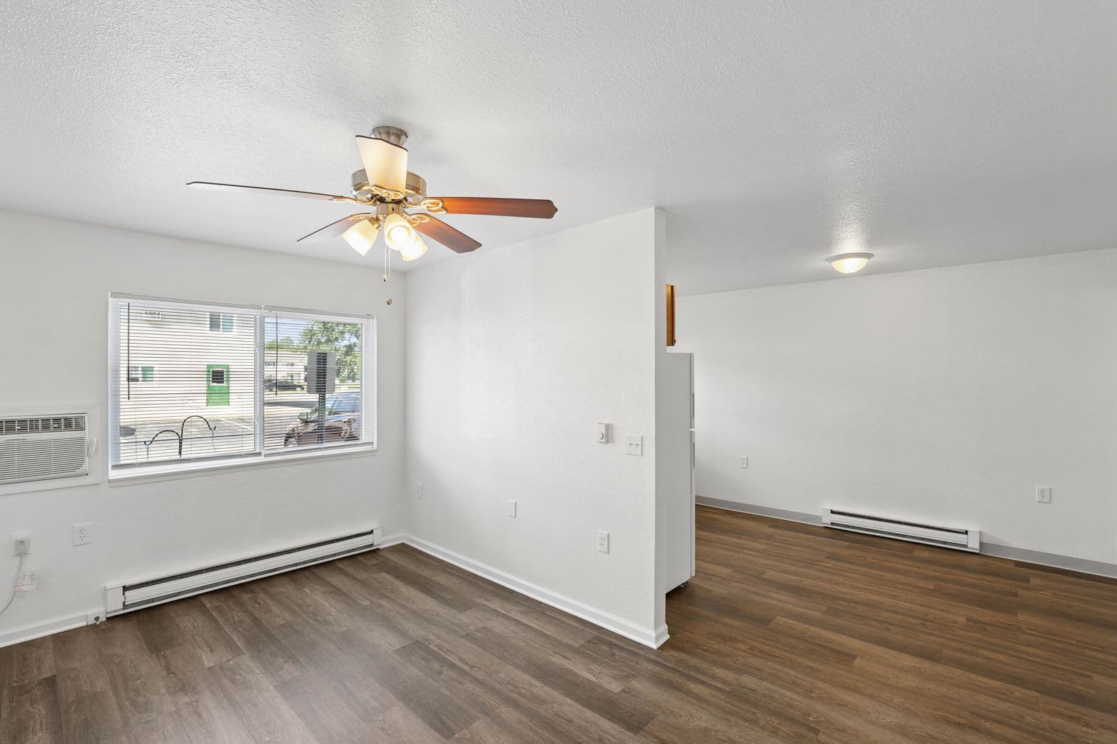 Clare Apartment: 235 Dwyer Avenue