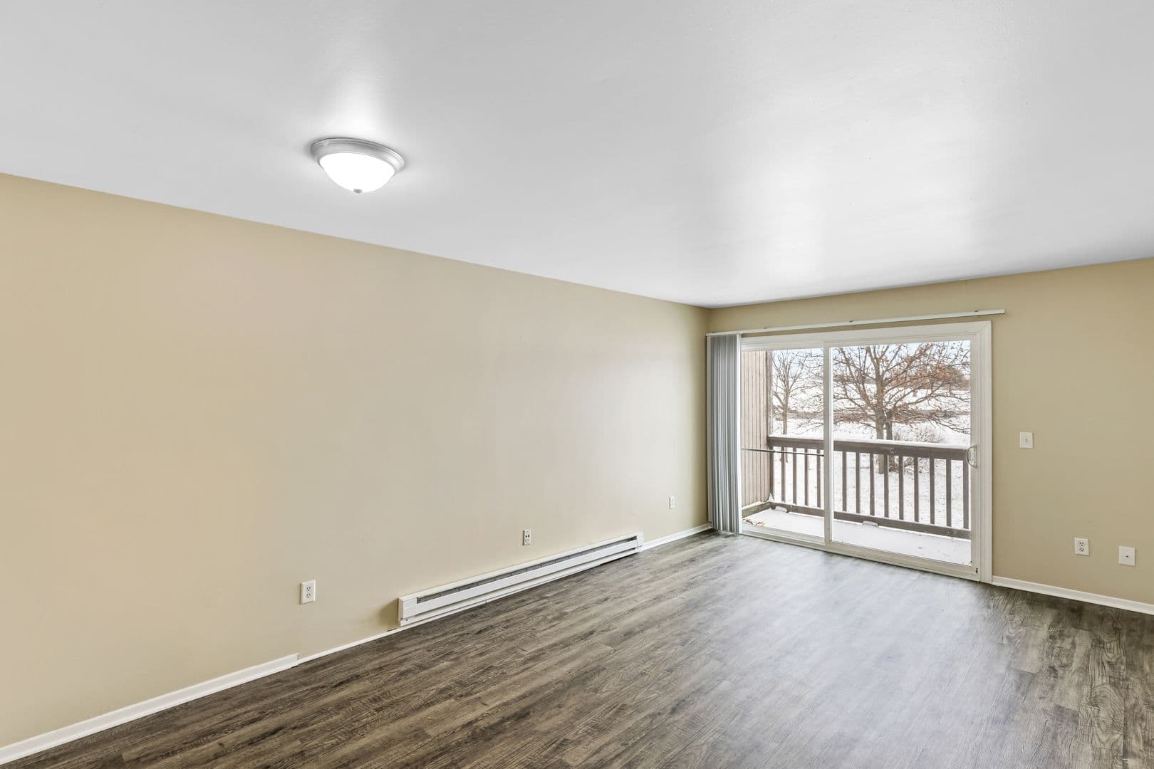 Fowlerville Apartment: 360 N. Ann Street