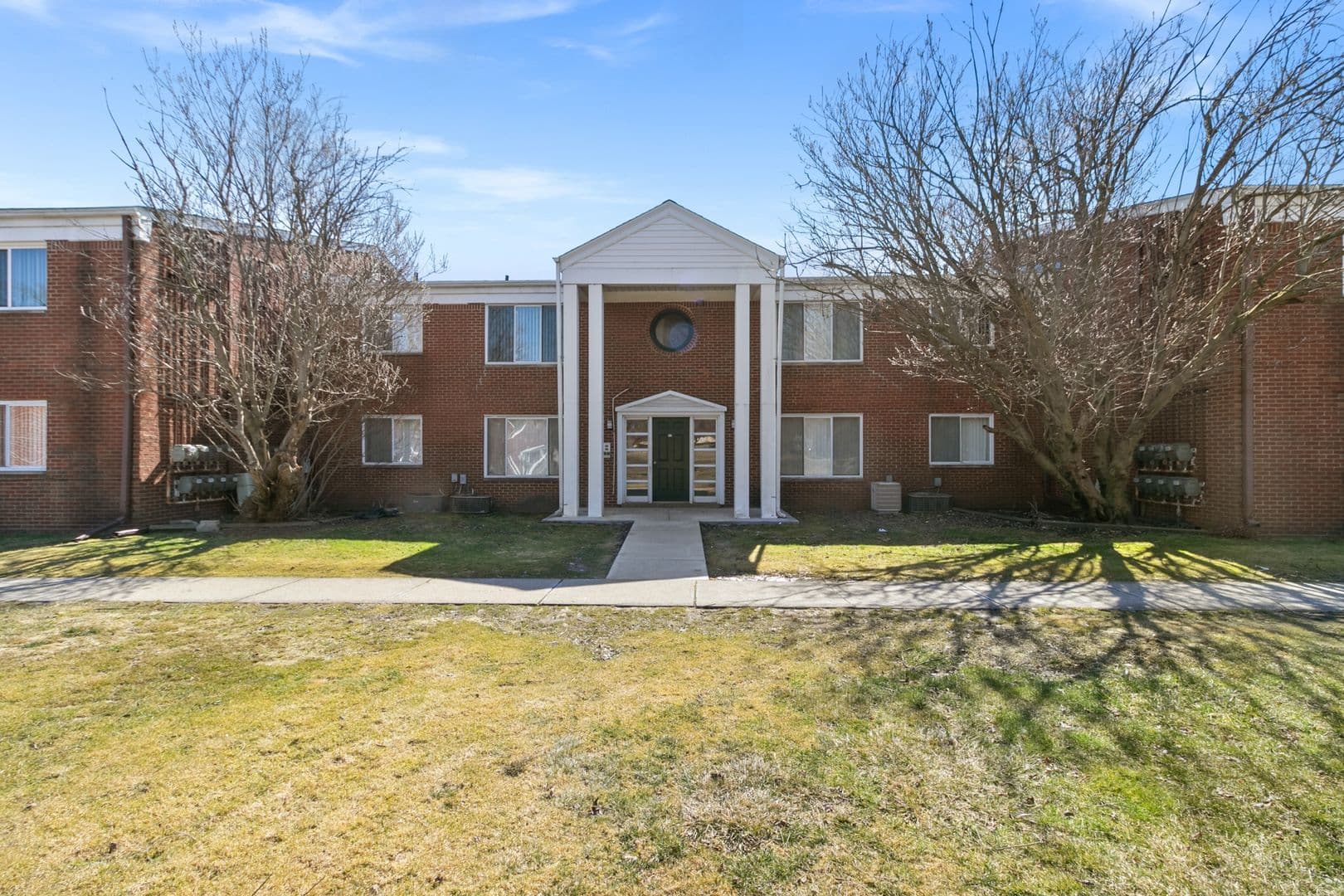 Warren Apartment: 14374 East Nine Mile Rd.