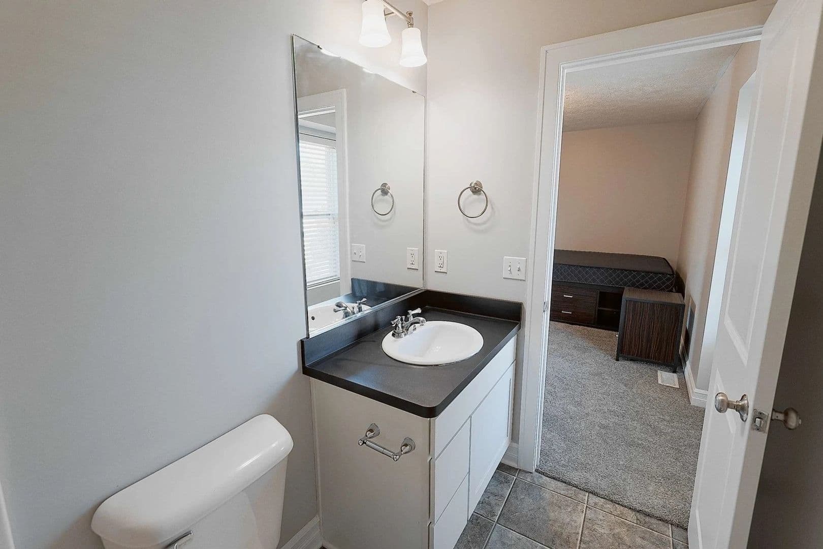 East Lansing Apartment: 3945 Hunsaker Drive