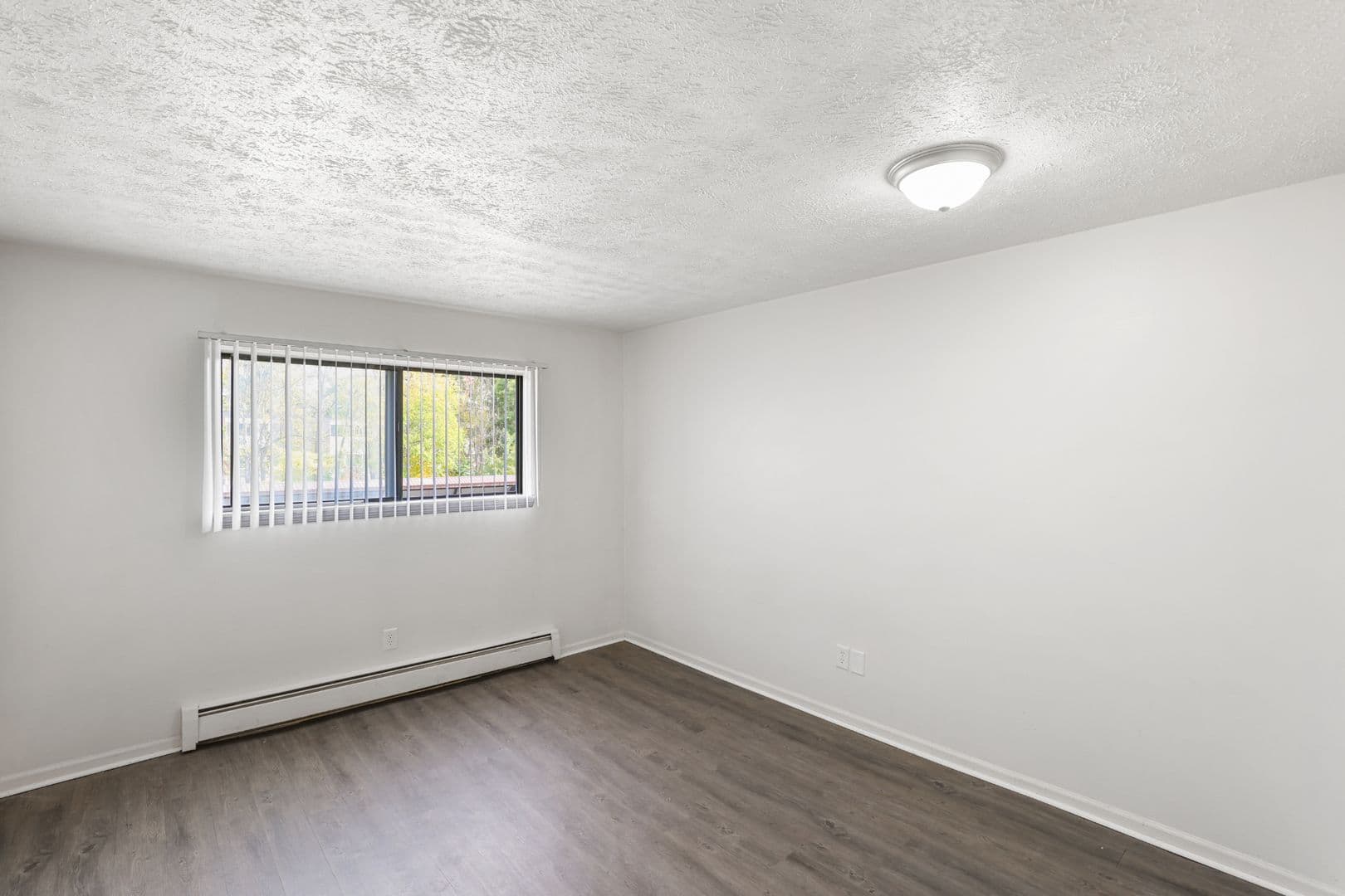 East Lansing Apartment: 1224 East Saginaw