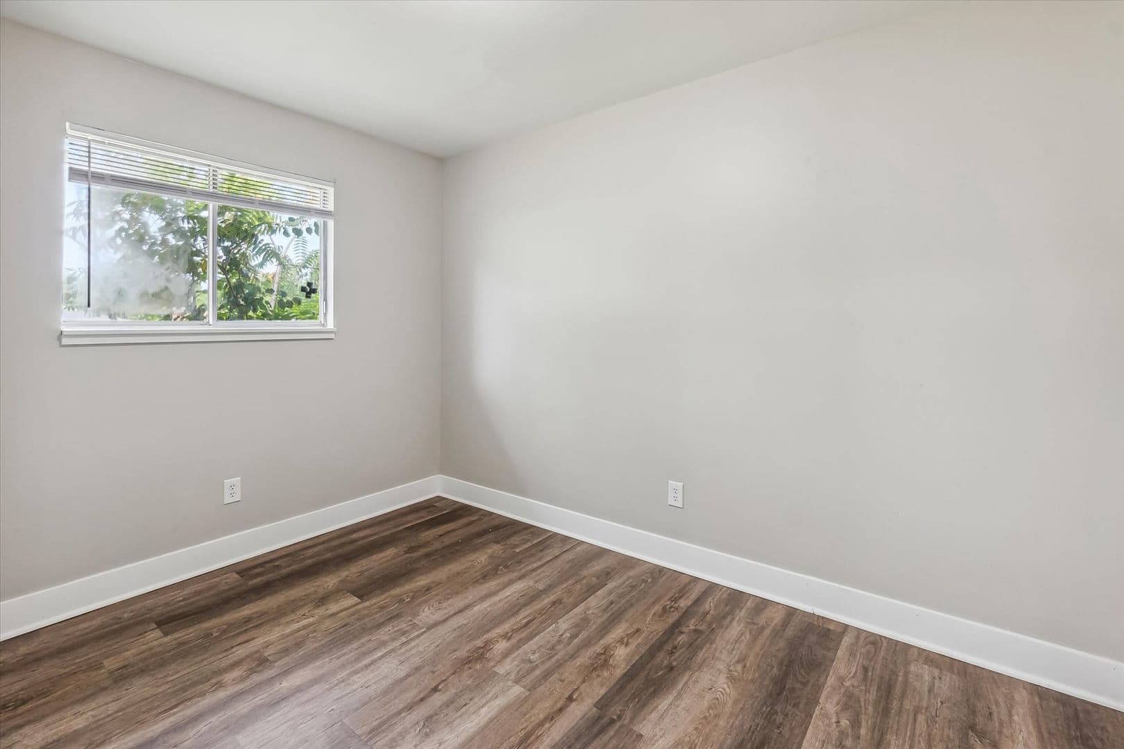 Lawton Apartment: 210 Morrill