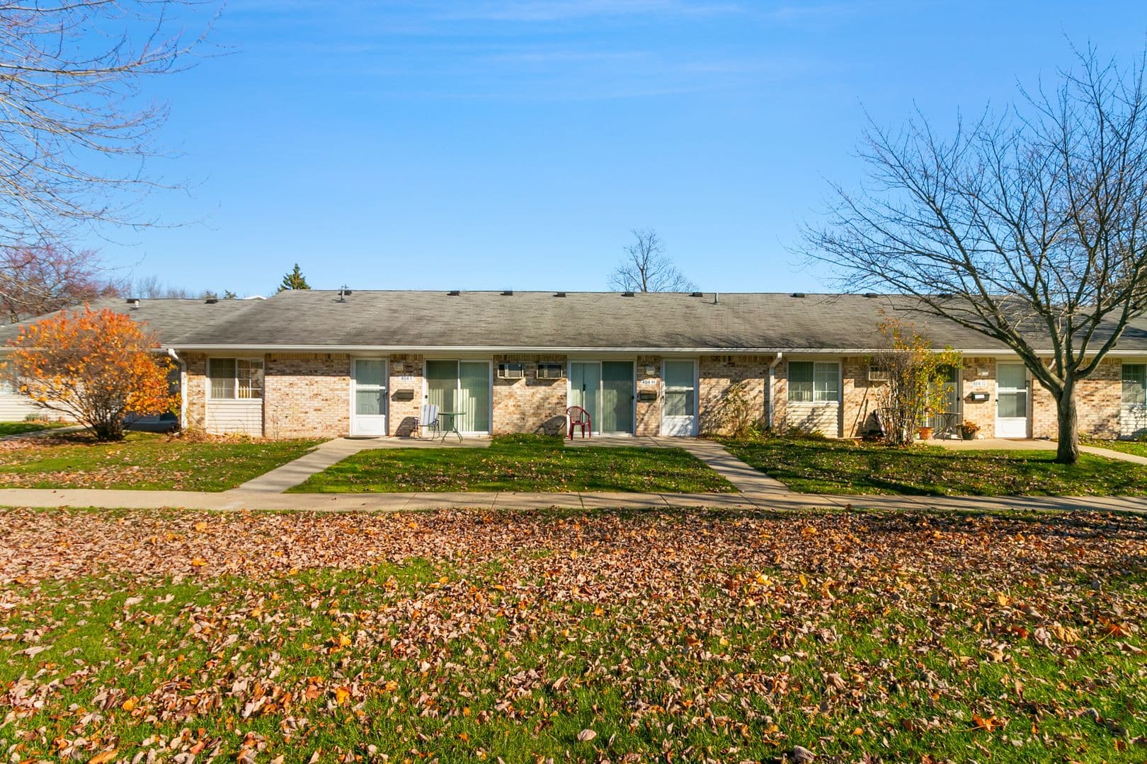 Howell Apartment: 428 Greenwich Drive
