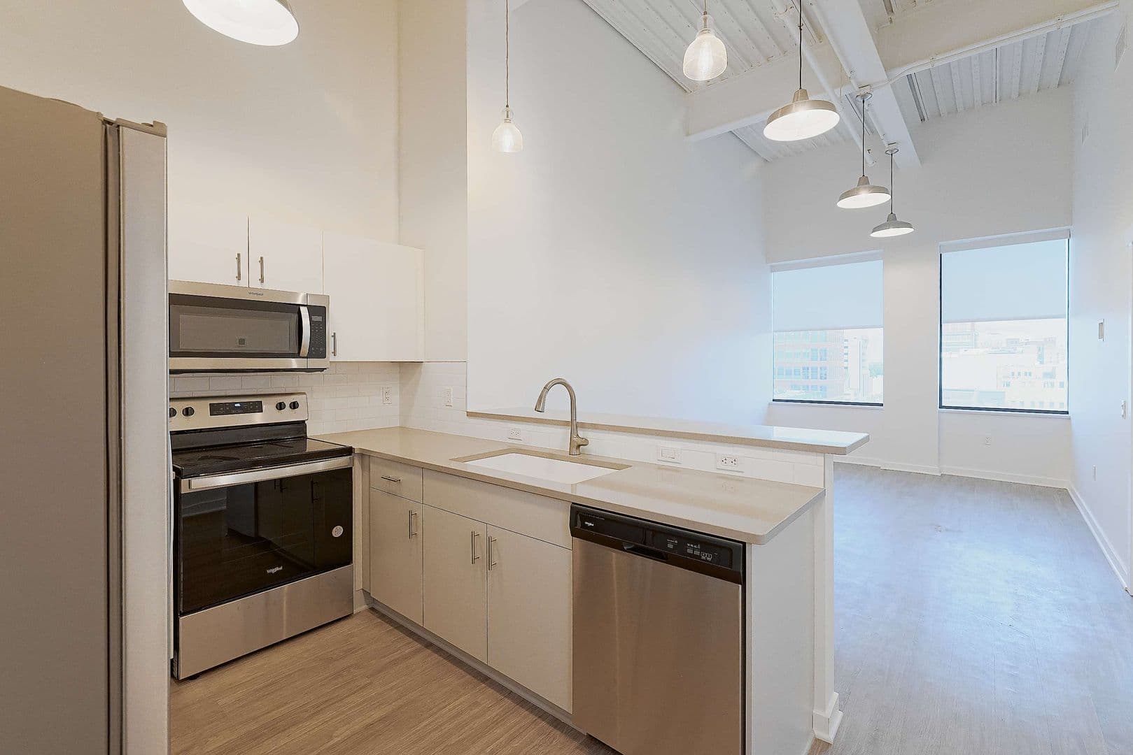 Lansing Apartment: 501 S  Capitol Avenue