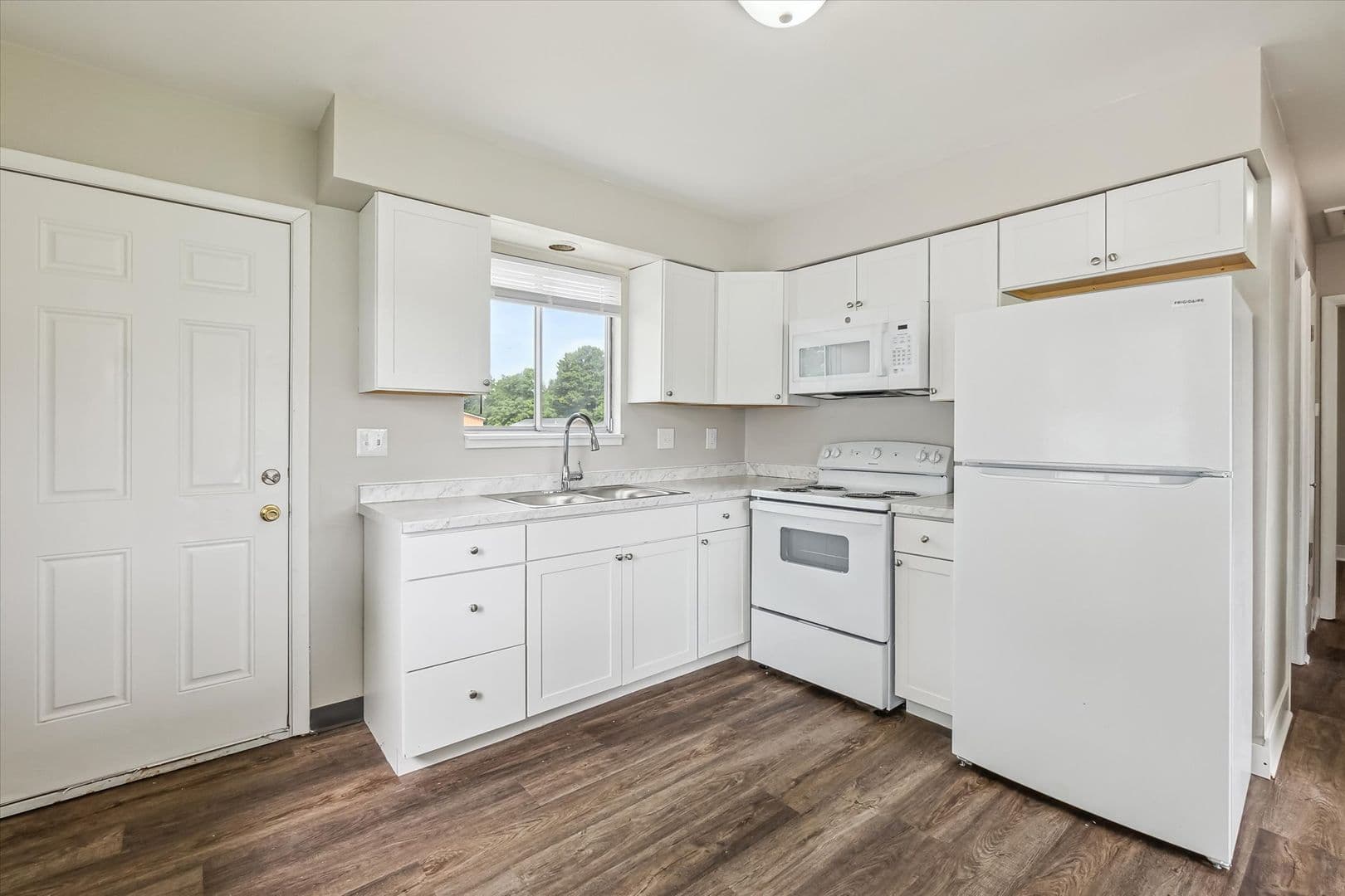 Lawton Apartment: 210 Morrill