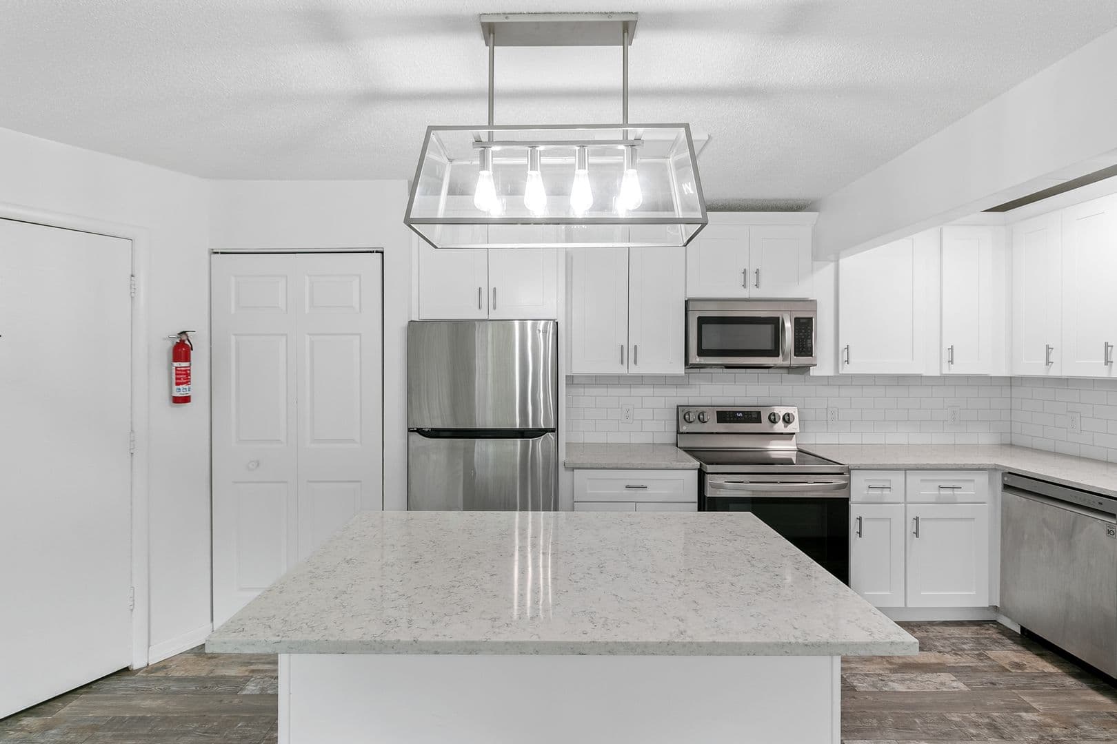 Kalamazoo Apartment: 105 N Kendall Ave