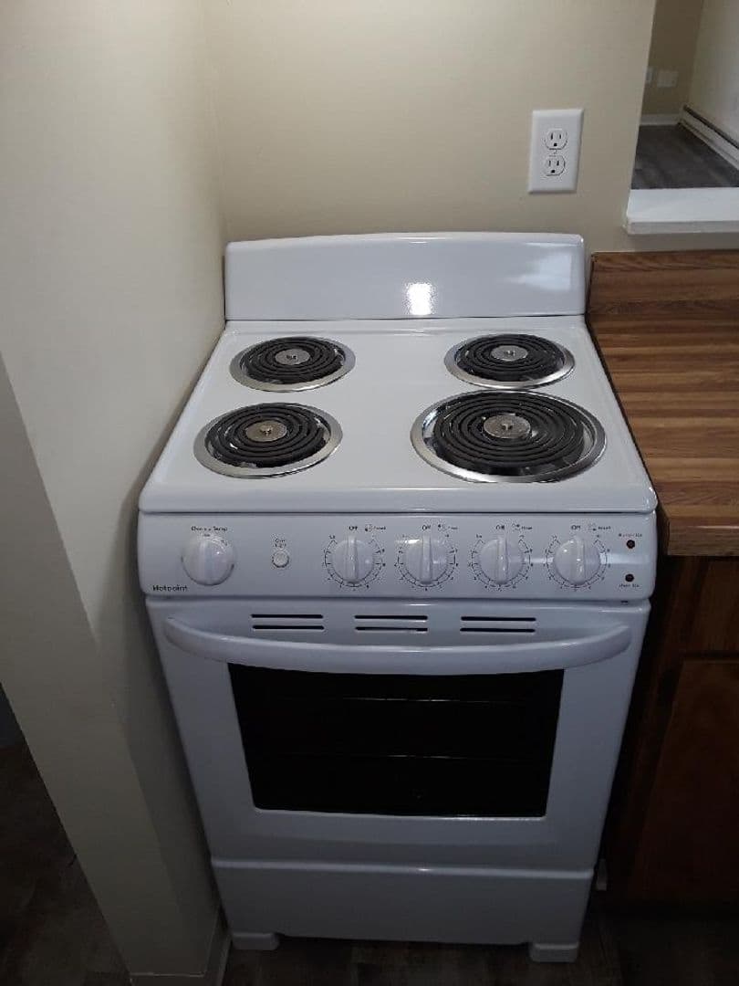 Fowlerville Apartment: 360 N. Ann Street