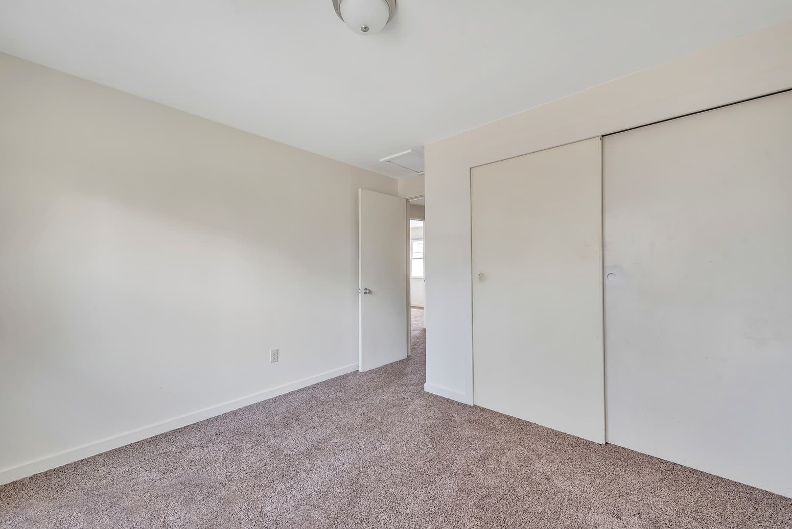 Springfield Apartment: 1 -16 Locust Road