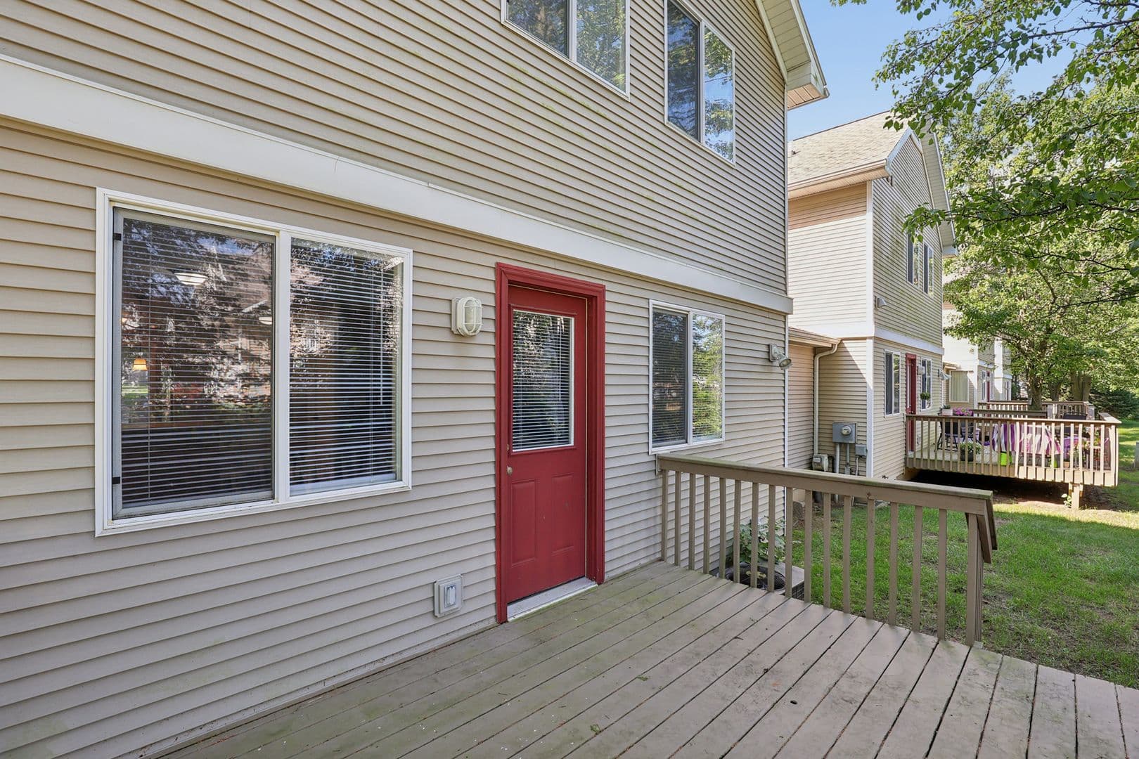 DeWitt Apartment: 270 Brunswick Drive