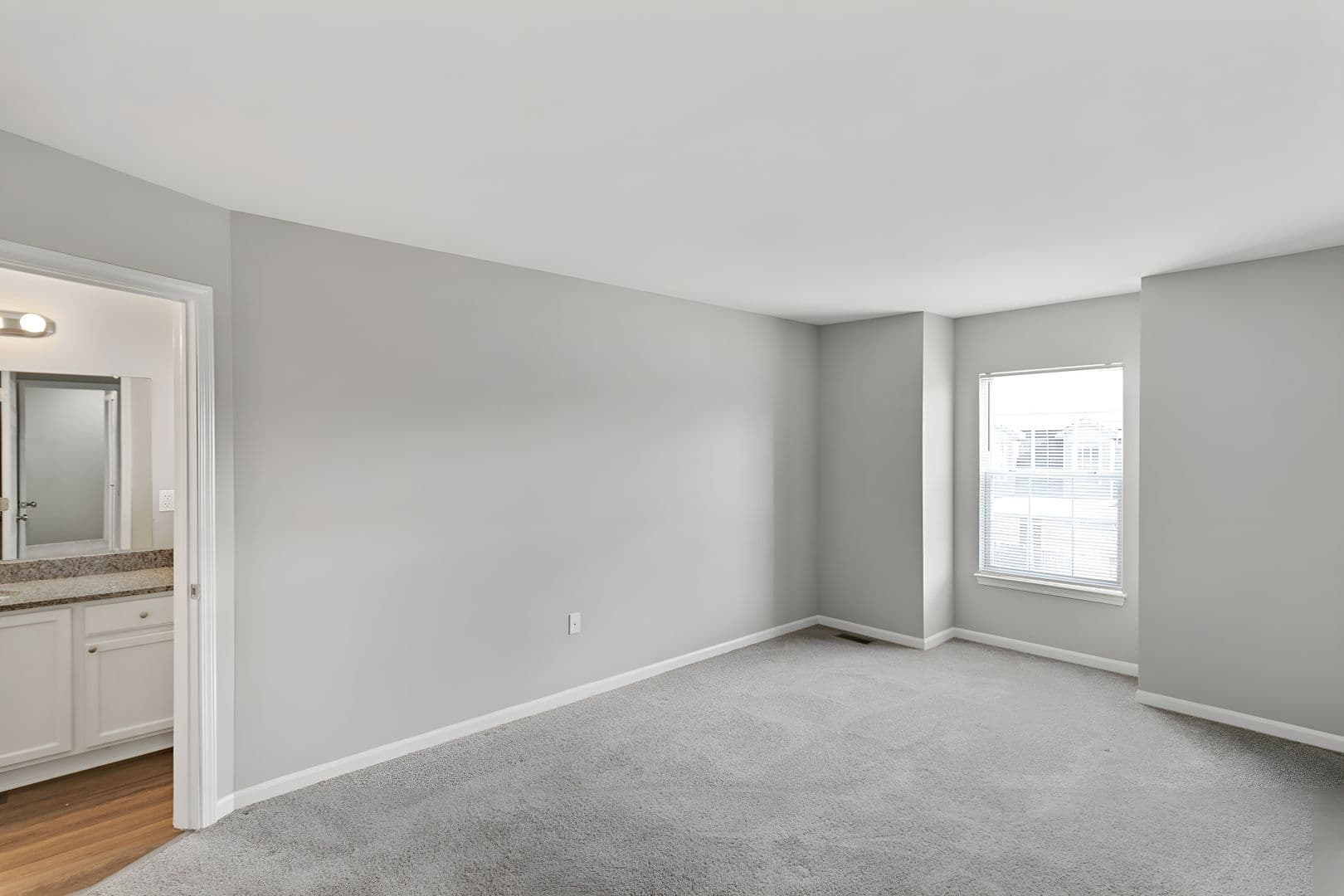 Milford Apartment: 538 Napa Valley Drive