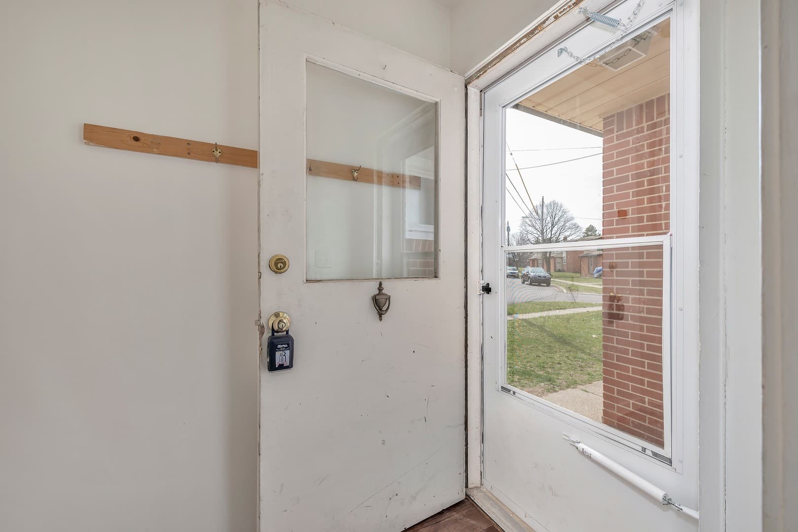 Springfield Apartment: 1 -16 Locust Road
