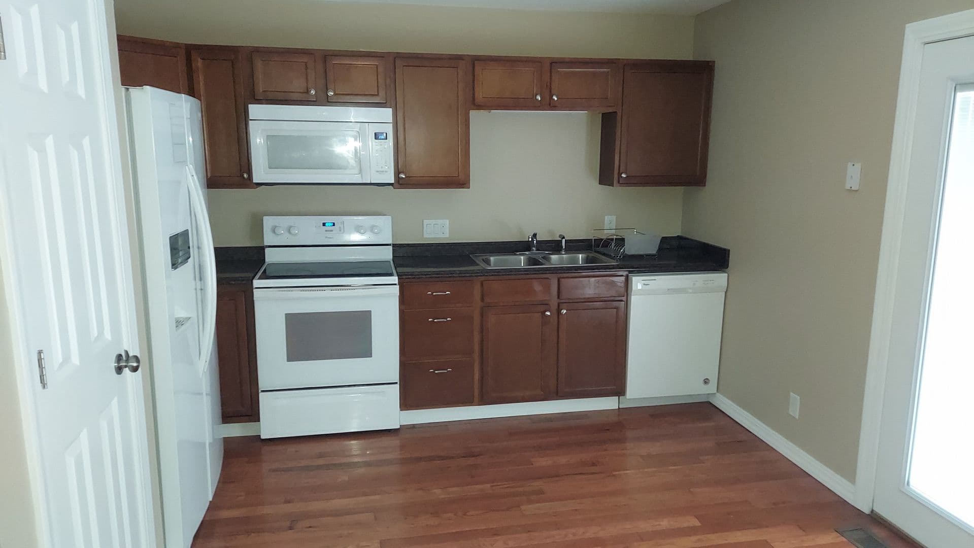 Coloma Apartment: 7155 Blue Star Highway