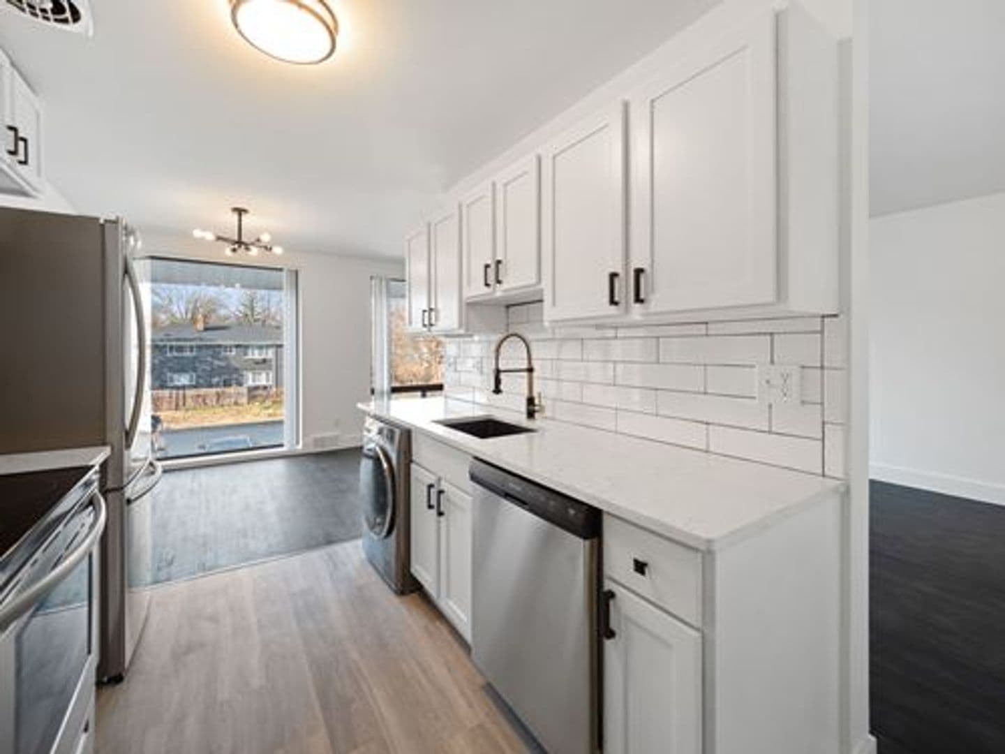 Royal Oak Apartment: 314 Oakland Avenue