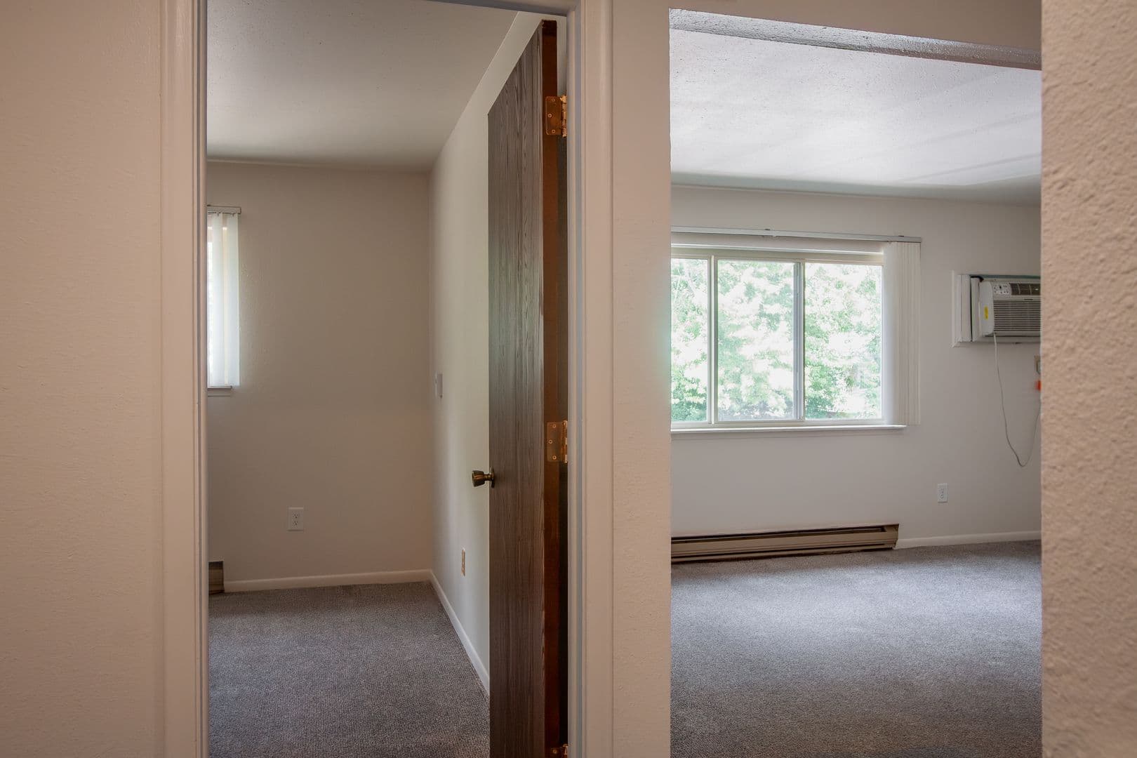 East Lansing Apartment: 2345 N. Harrison Road