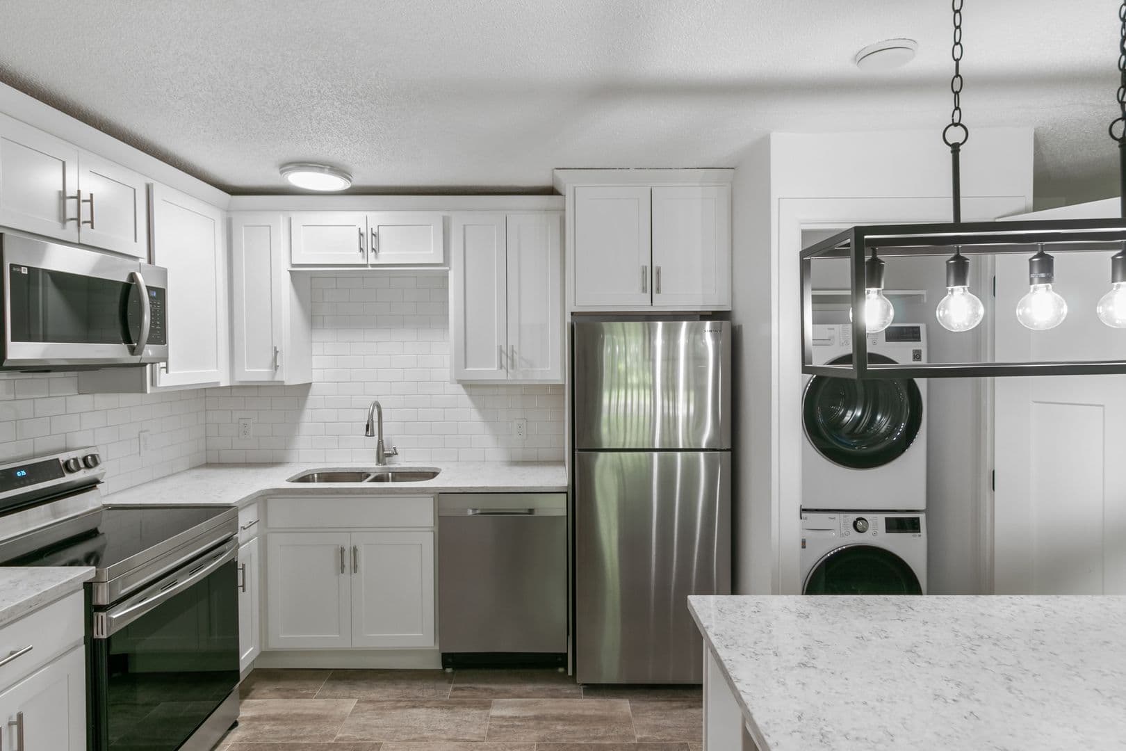 Kalamazoo Apartment: 511 Sprague Avenue