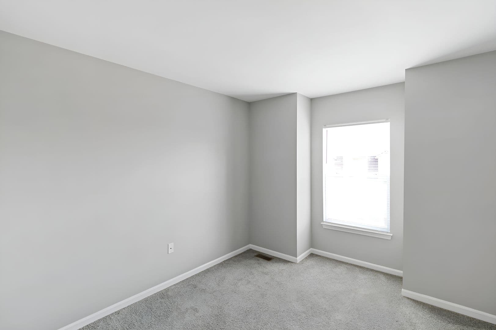 Milford Apartment: 538 Napa Valley Drive