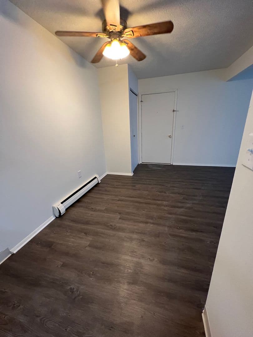 Olivet Apartment: 624 Spruce, 628 Spruce, 700 Spring Street, 706 Spring