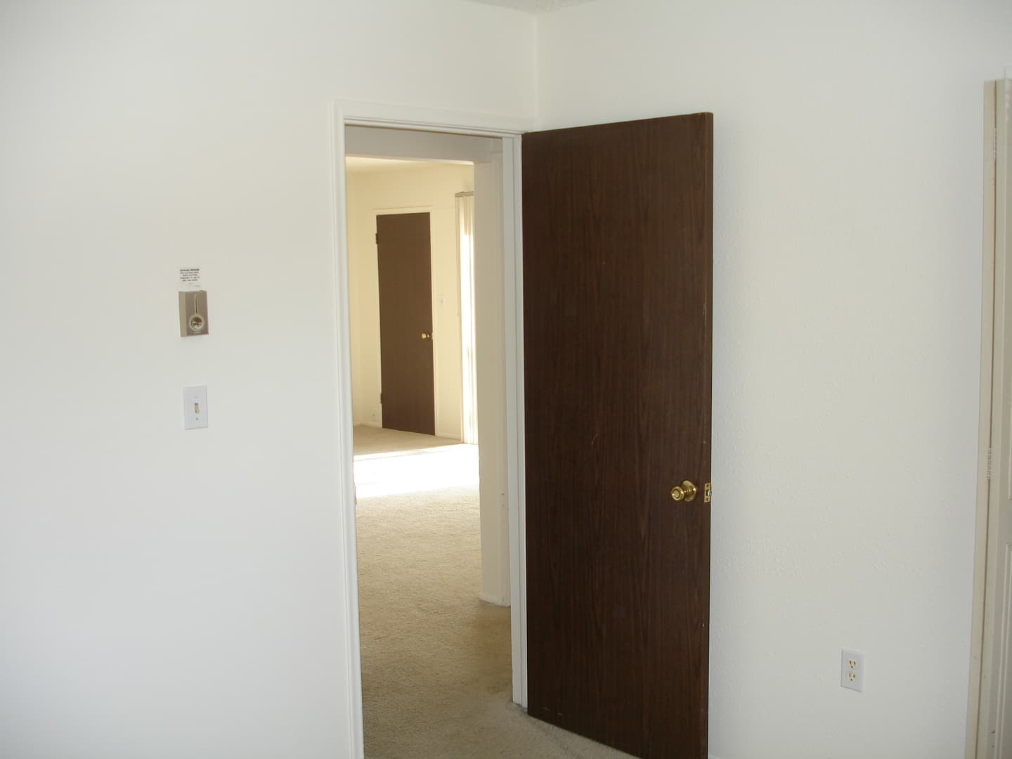 Ionia Apartment: 634 Morse St