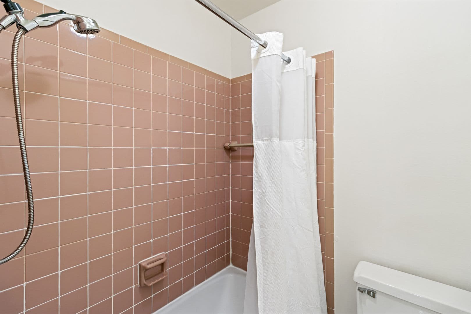 Hillsdale Apartment: 34 & 64 State St and 63 Marion St