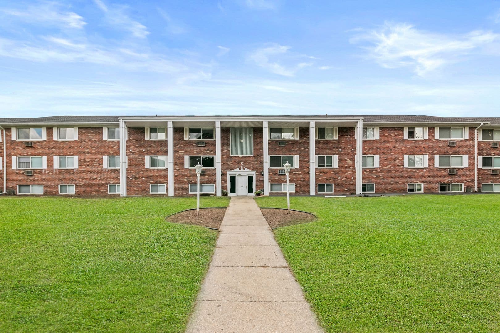 Hillsdale Apartment: 34 & 64 State St and 63 Marion St