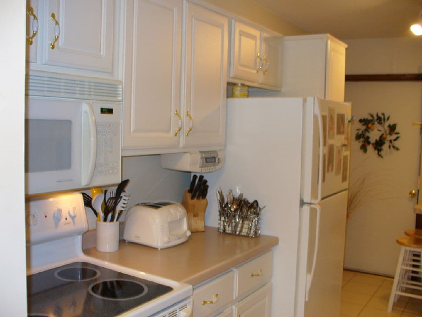 Ishpeming Apartment: 711, 717, 701, 703 W Empire Street