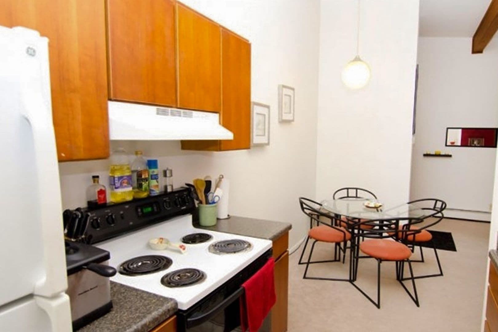East Lansing Apartment: 144, 212, 224 Highland Avenue