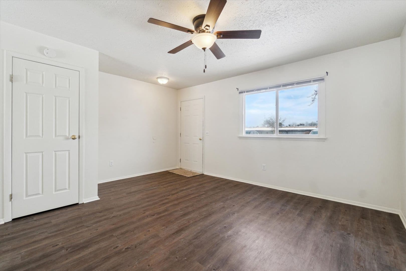 Alma Apartment: 1589 Mary Ct