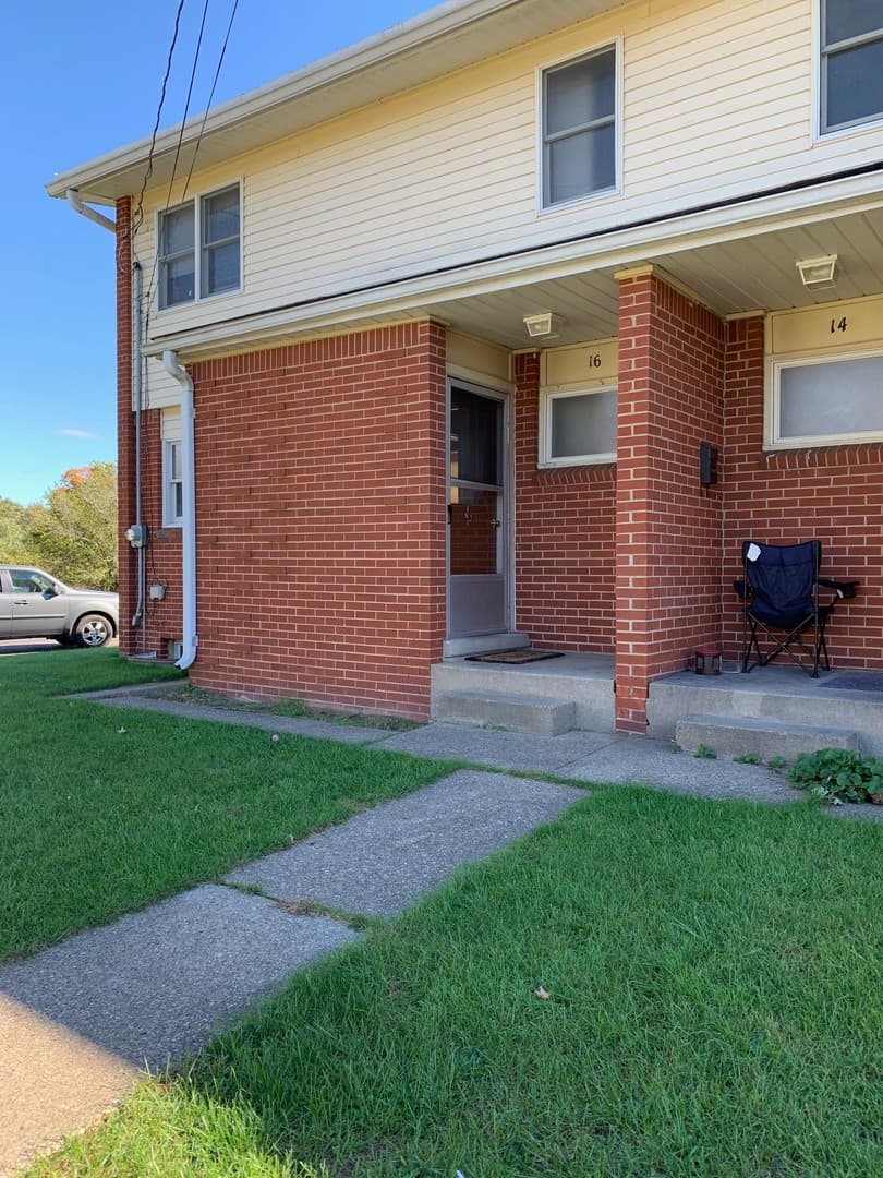 Springfield Apartment: 1 -16 Locust Road