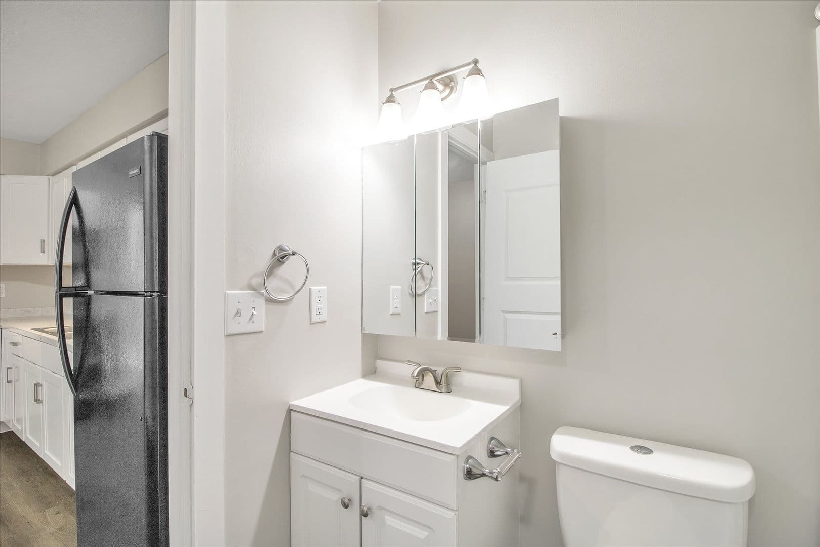 Galesburg Apartment: 8150 E. Michigan Avenue